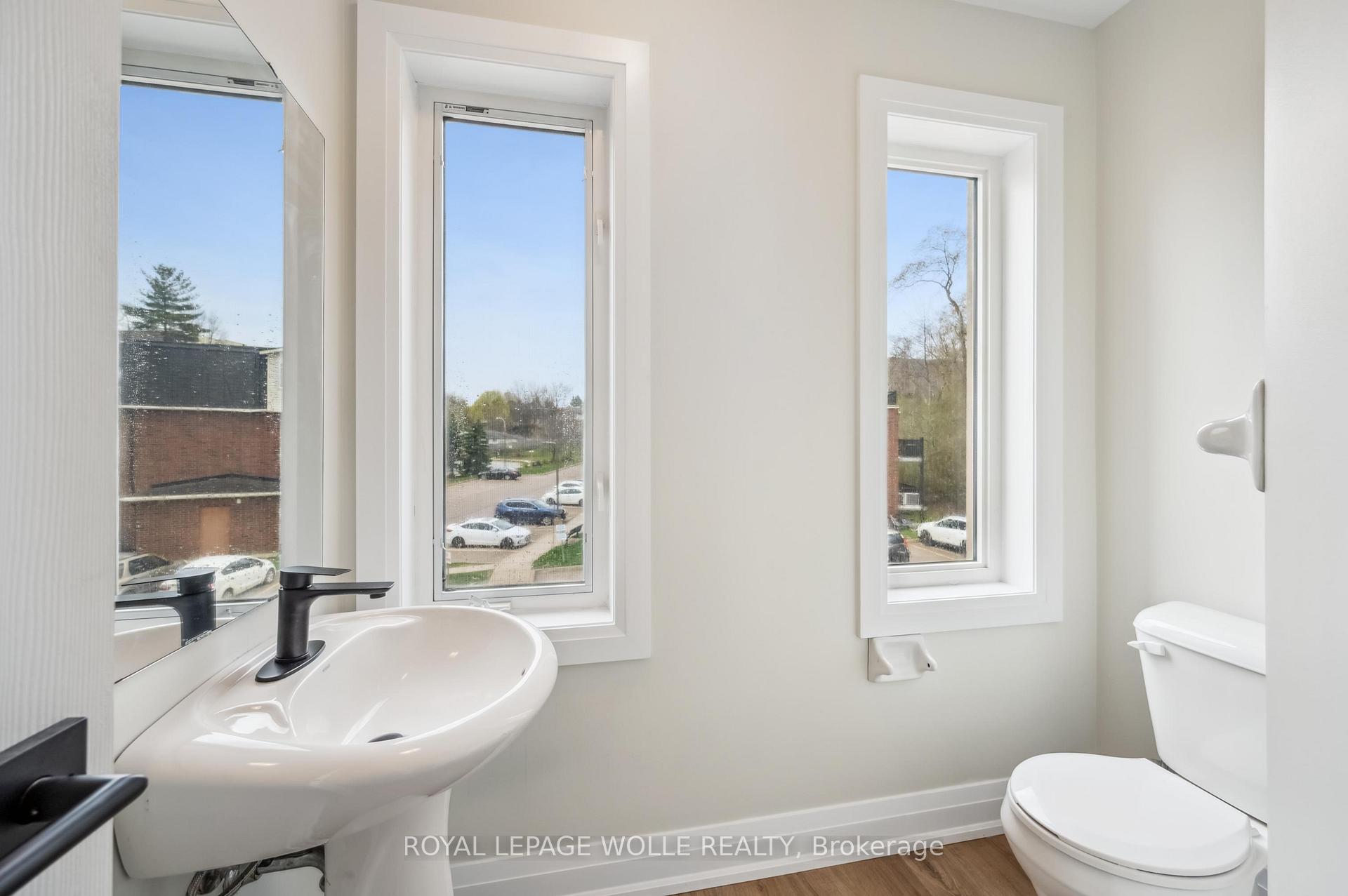Photo 12 of Unit 12D, 45 Cedarhill Crescent, Kitchener — HOMEH