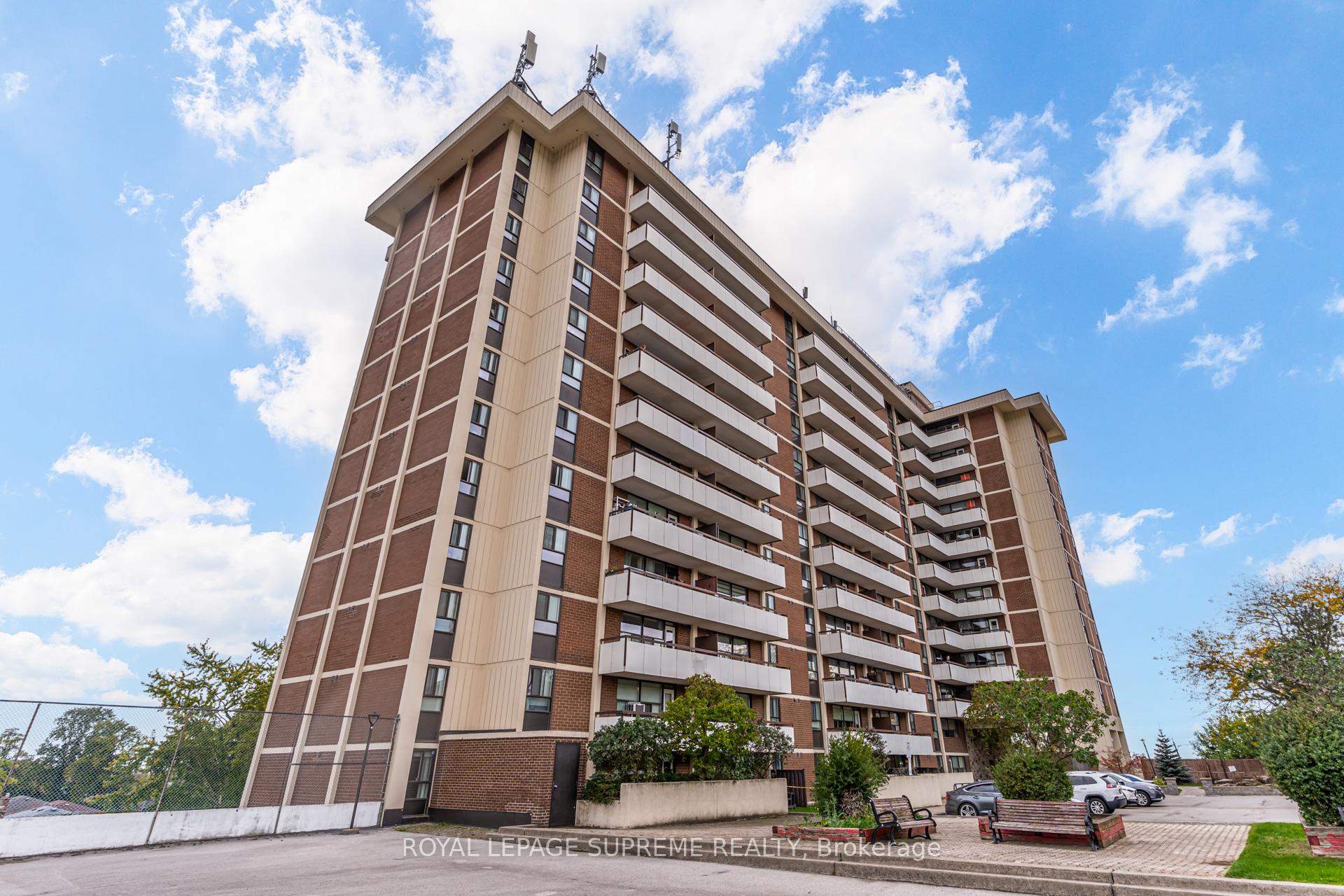 Photo 2 of Unit 206, 541 Blackthorn Avenue, Toronto, Keelesdale-Eglinton West — HOMEH