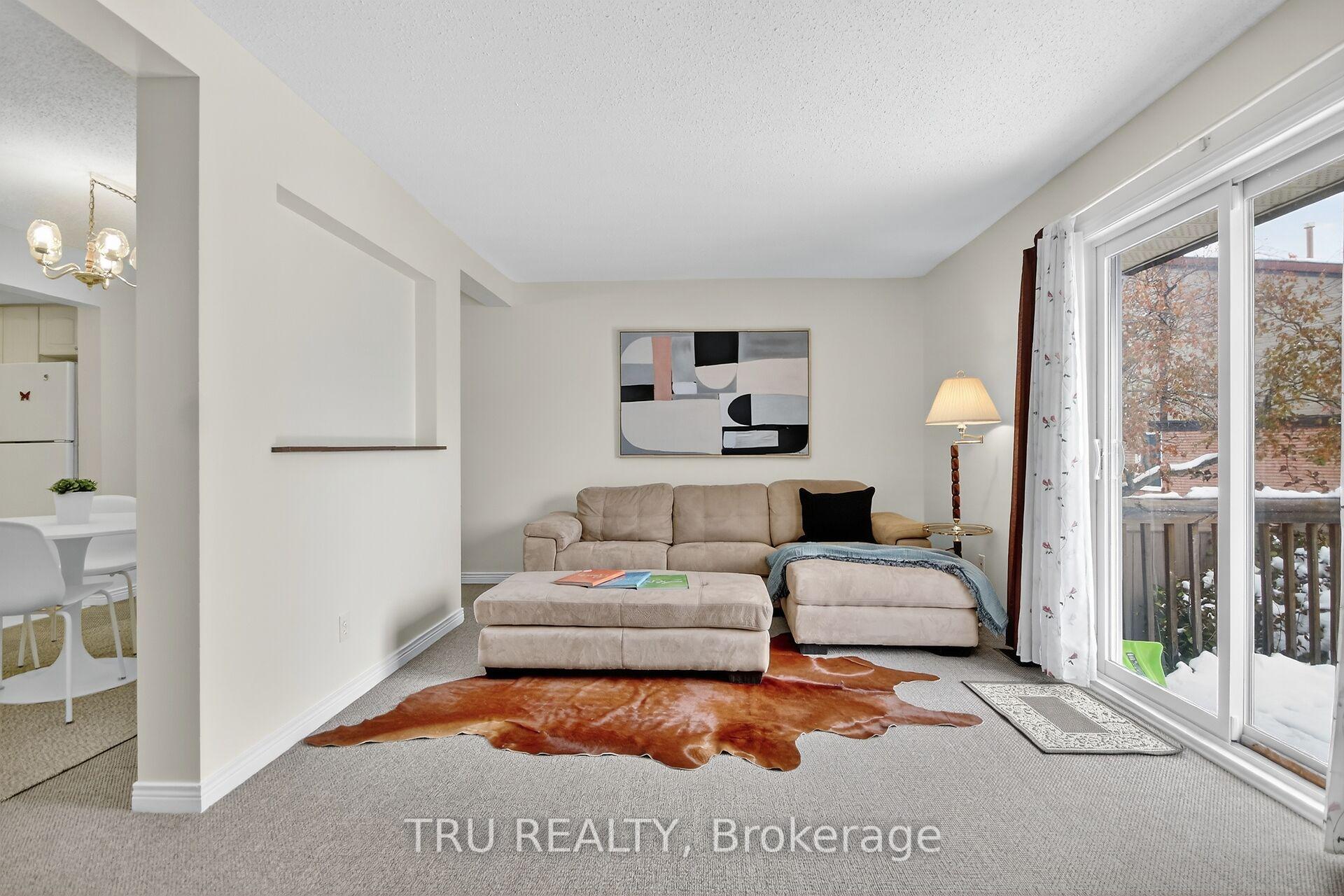Photo 2 of 215 Temby Private, Ottawa, Hunt Club Park/Greenboro — HOMEH