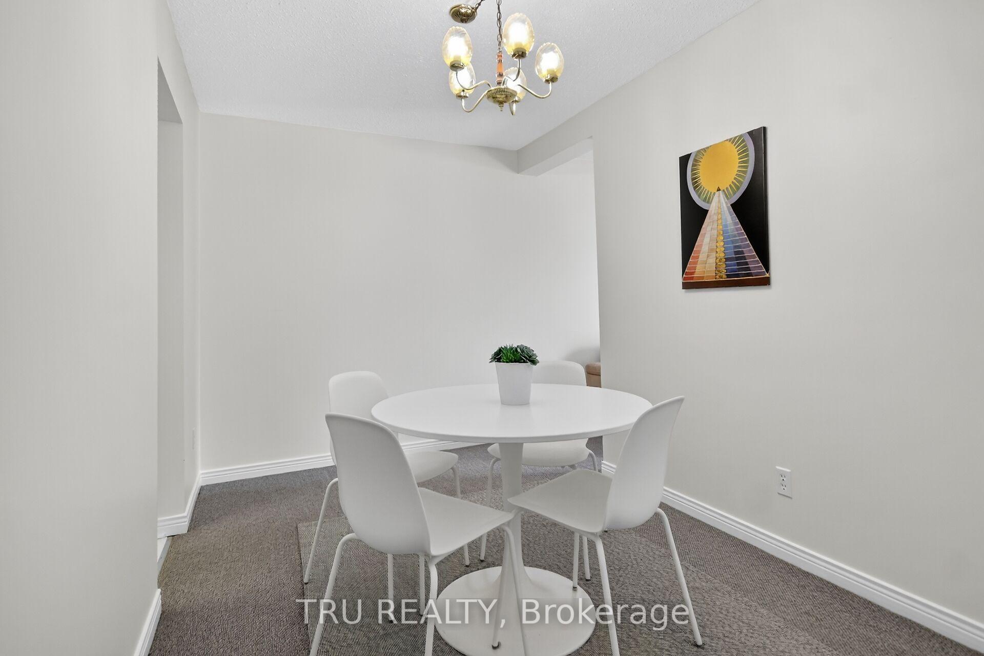 Photo 4 of 215 Temby Private, Ottawa, Hunt Club Park/Greenboro — HOMEH