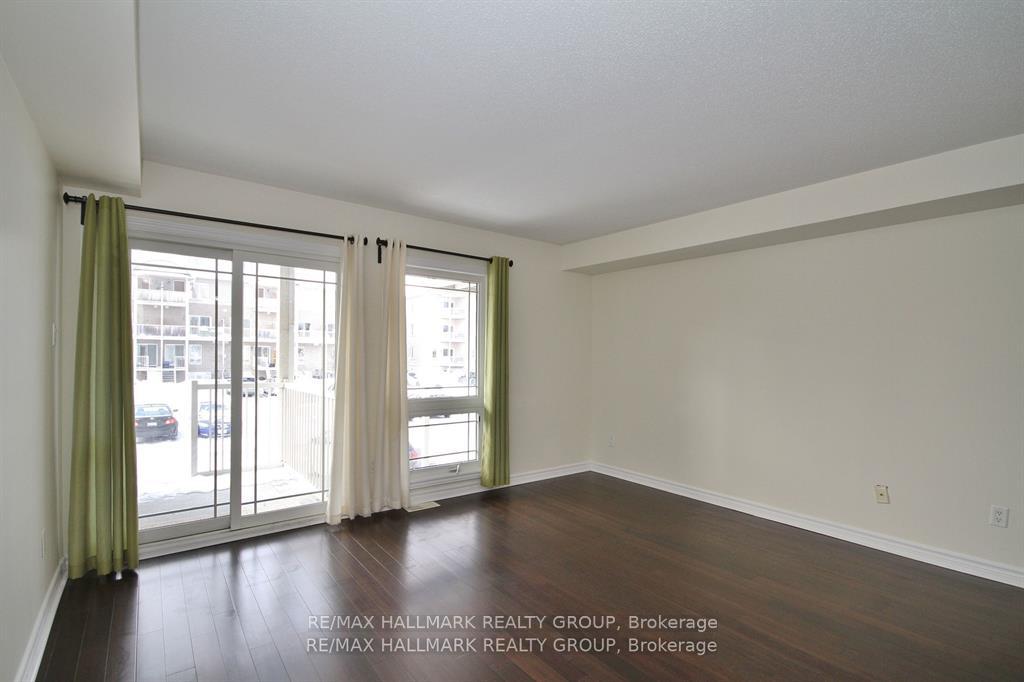 Photo 12 of 148 Paseo Private, Ottawa, Centrepointe — HOMEH