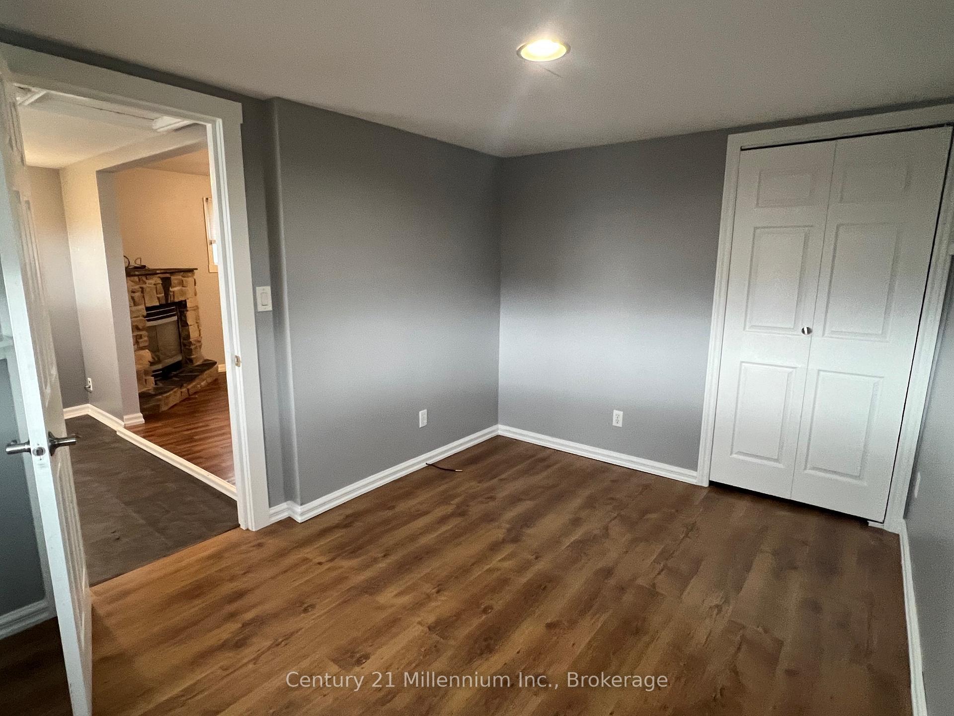 Photo 5 of 219 Spruce Street, Collingwood — HOMEH