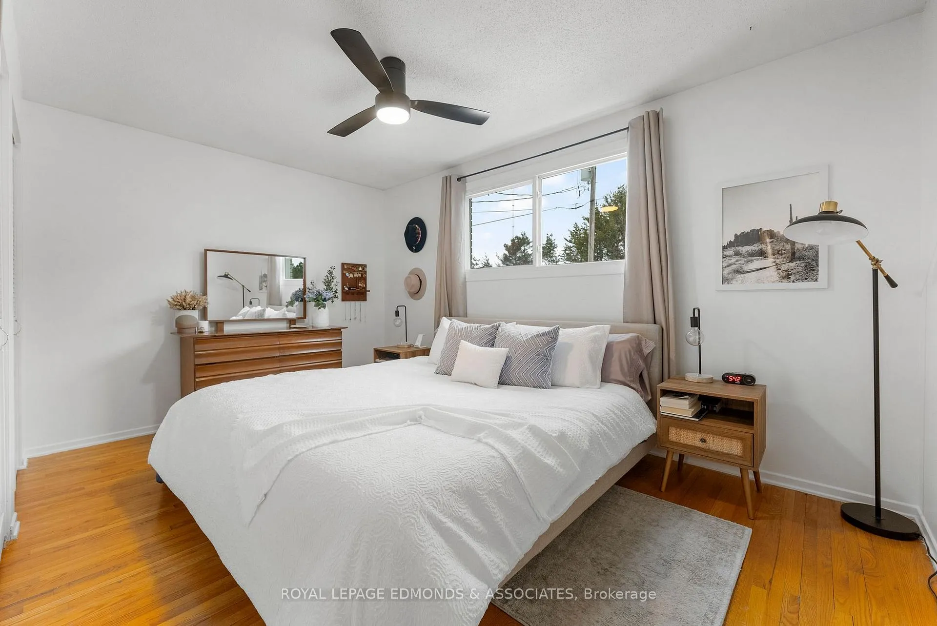 Photo 14 of 20 Wilbert Street, Petawawa — HOMEH