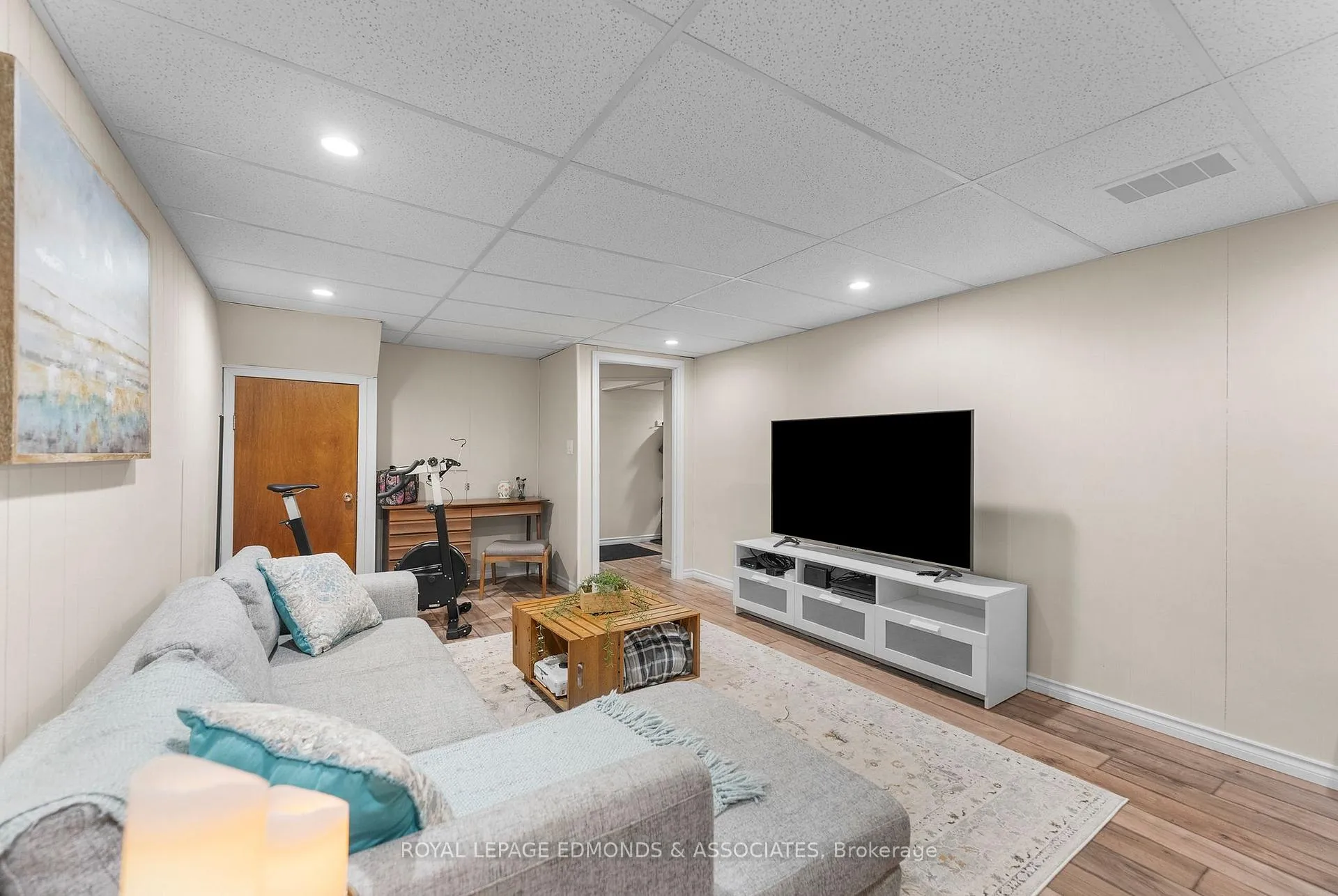 Photo 25 of 20 Wilbert Street, Petawawa — HOMEH