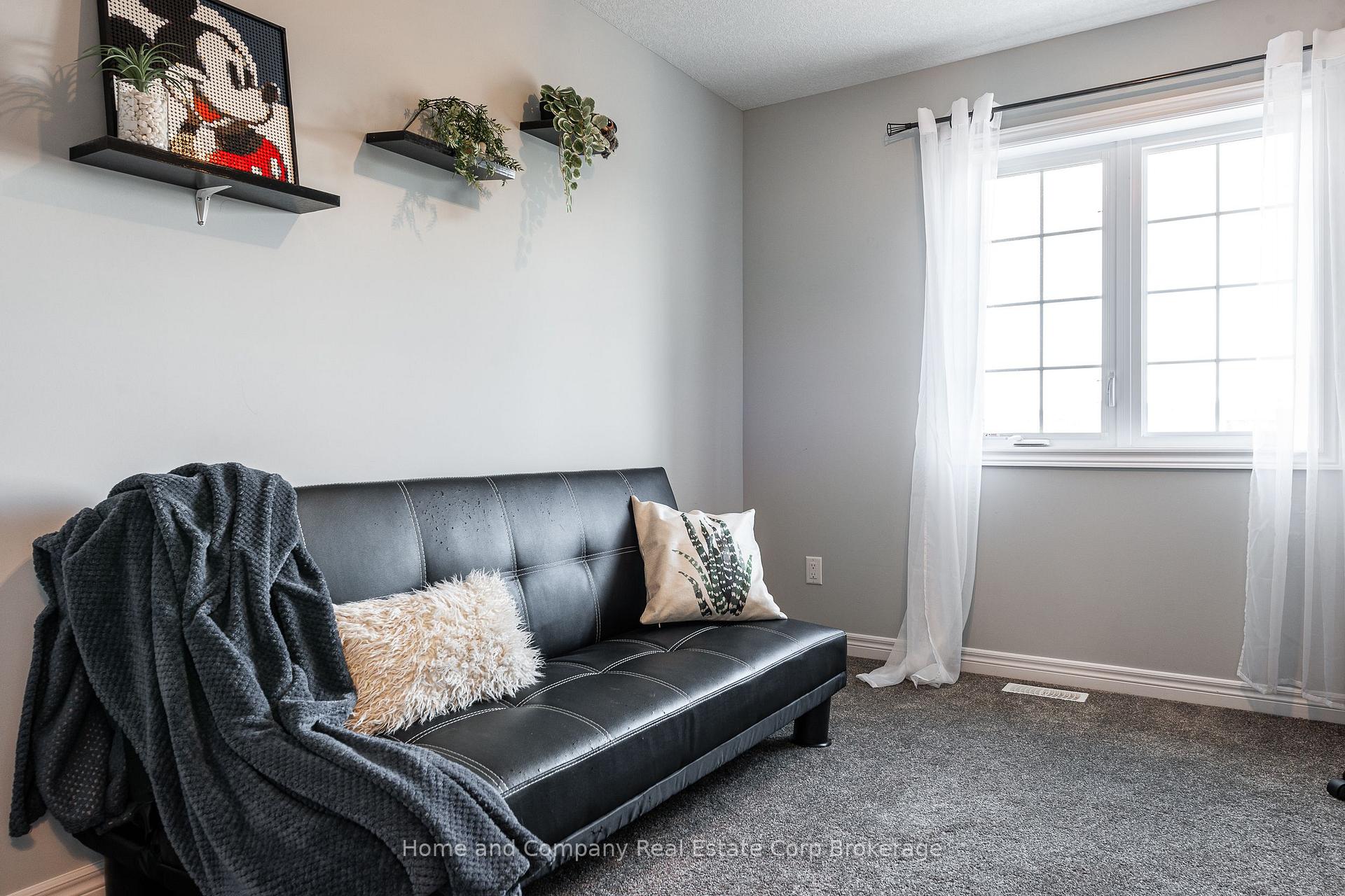 Photo 39 of Unit 3, 350 O'Loane Avenue, Stratford — HOMEH