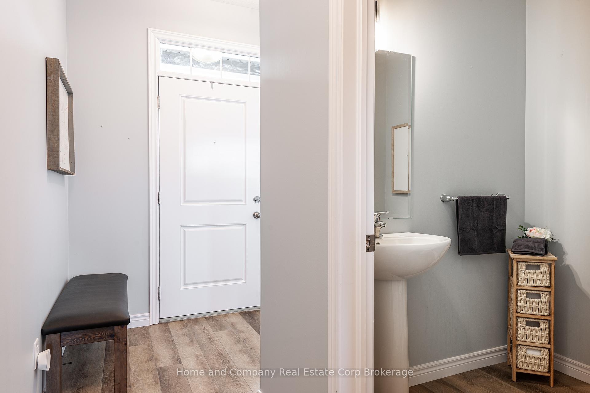 Photo 4 of Unit 3, 350 O'Loane Avenue, Stratford — HOMEH