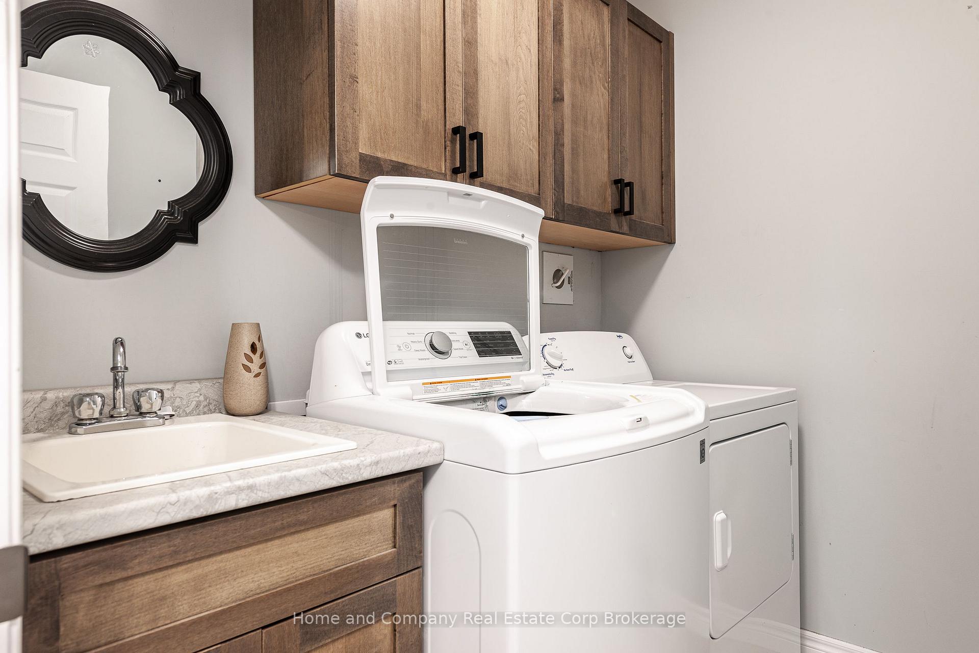 Photo 56 of Unit 3, 350 O'Loane Avenue, Stratford — HOMEH