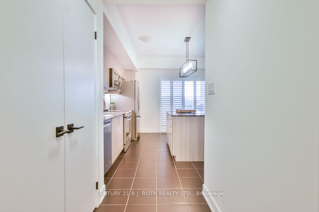 Photo 3 of Unit 414, 5 Chef Lane, Barrie, Rural Barrie Southeast — HOMEH