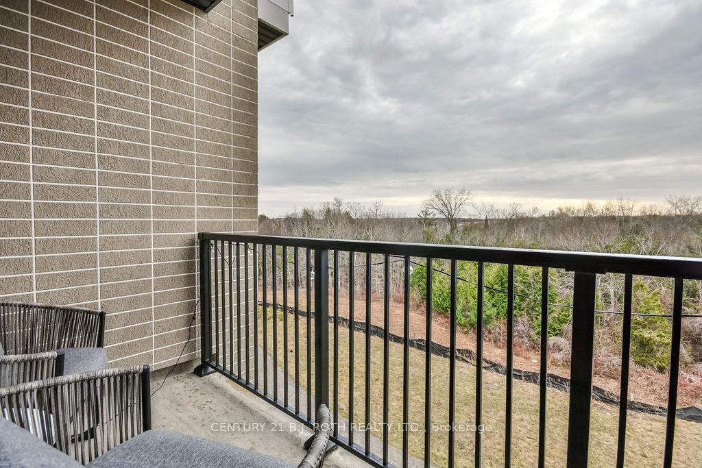 Photo 18 of Unit 414, 5 Chef Lane, Barrie, Rural Barrie Southeast — HOMEH