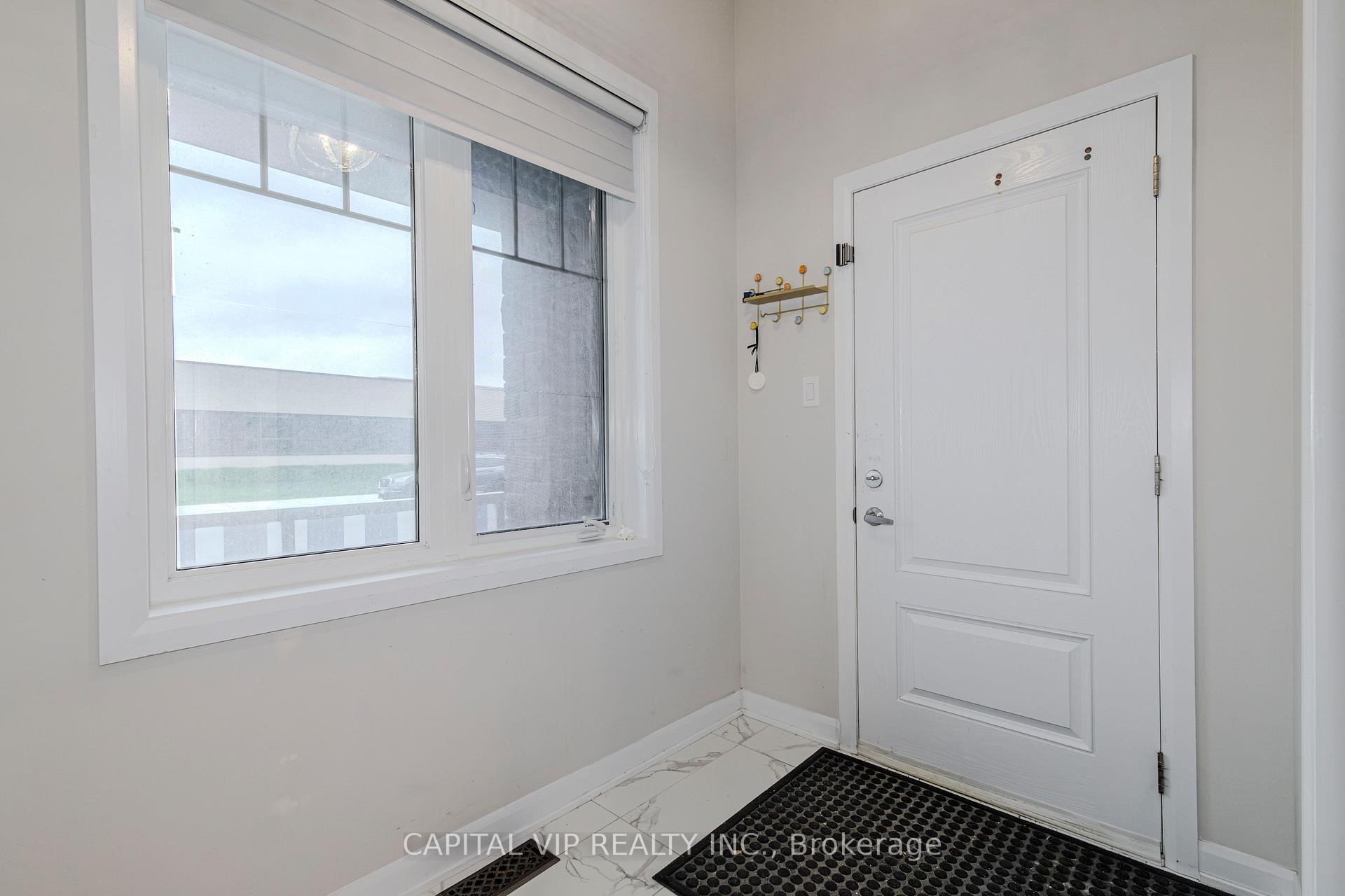 Photo 6 of 111 Robin Easey Avenue, Ottawa, Barrhaven - Half Moon Bay — HOMEH