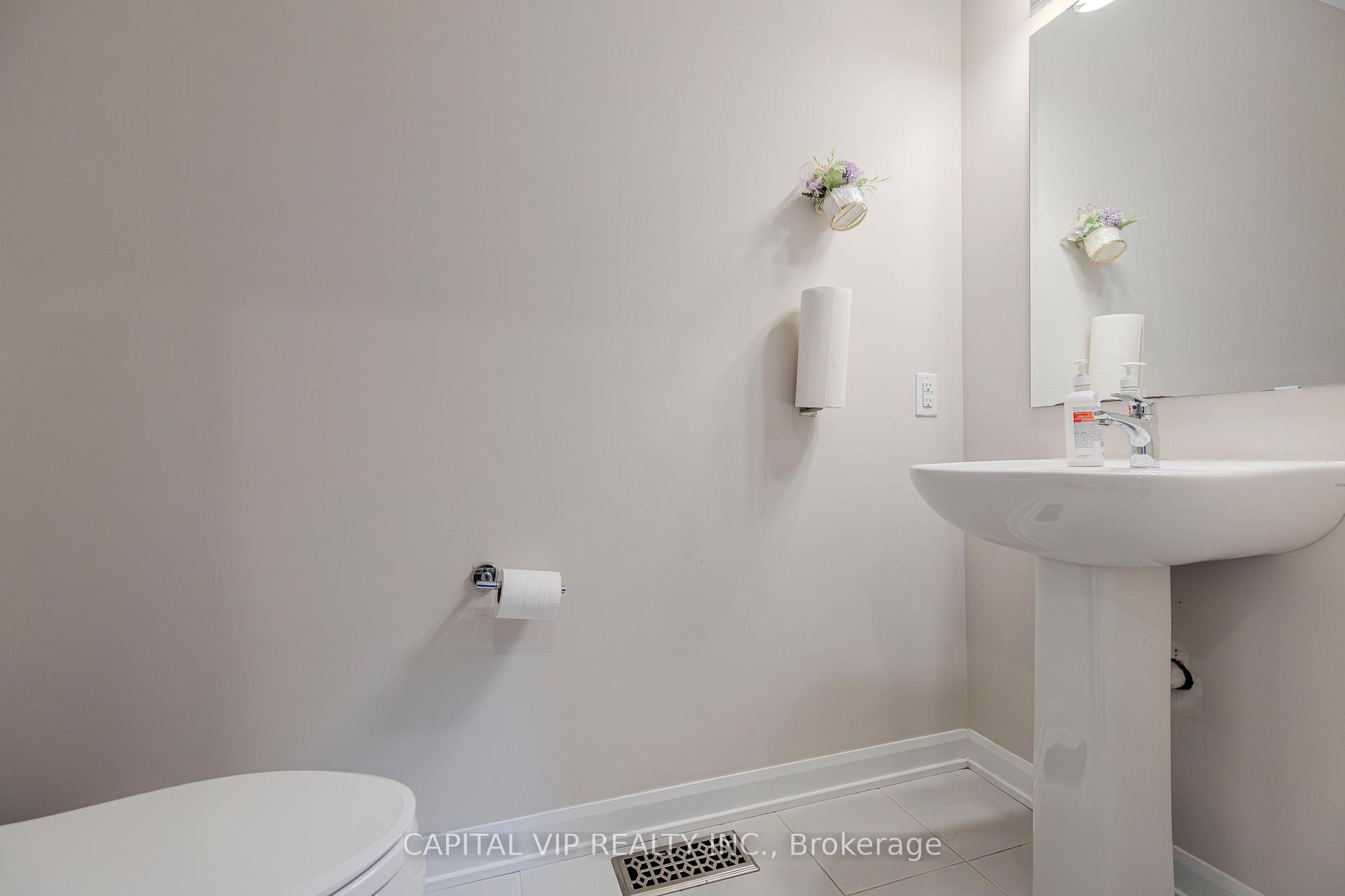 Photo 7 of 111 Robin Easey Avenue, Ottawa, Barrhaven - Half Moon Bay — HOMEH