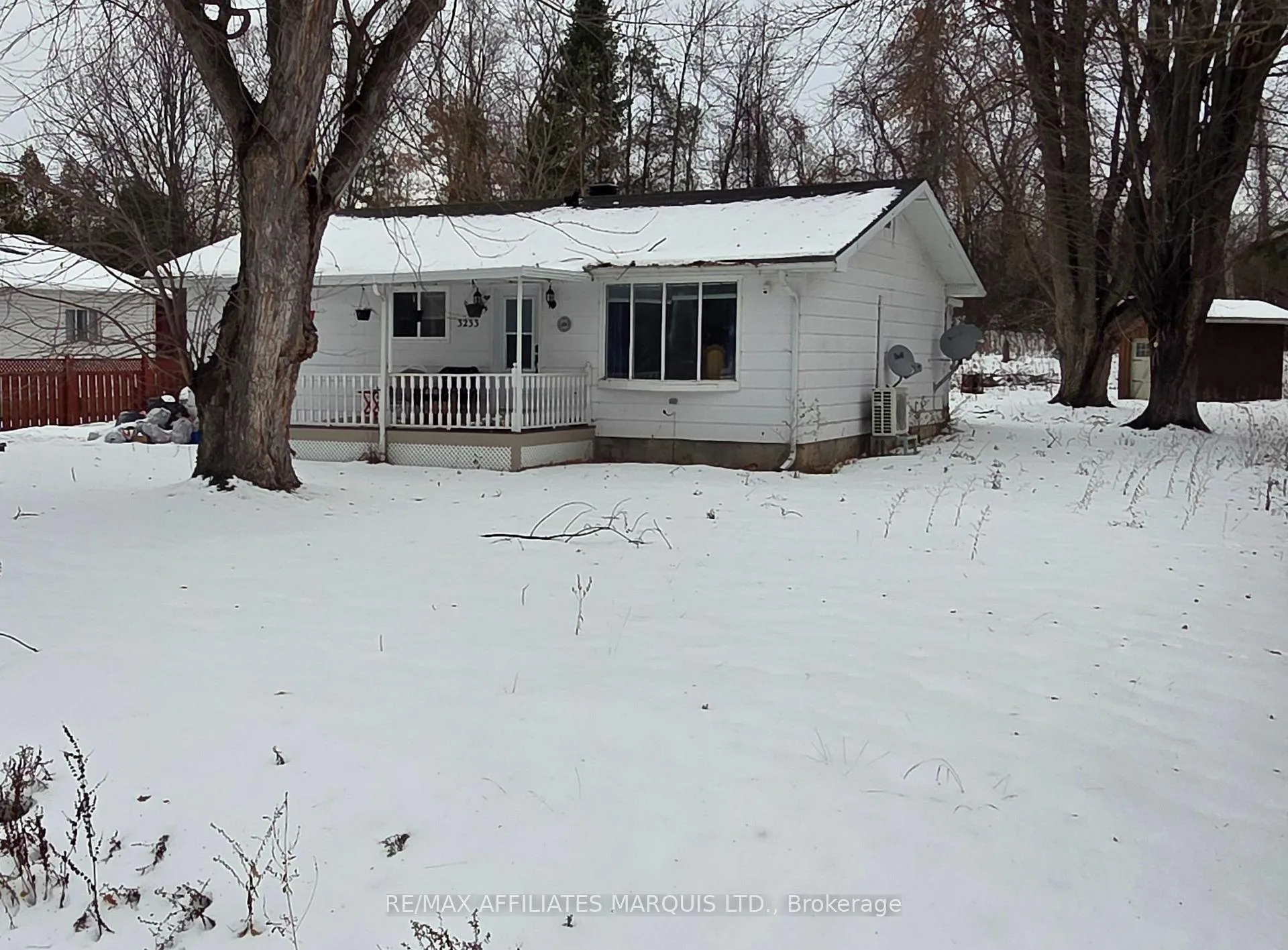 Photo 1 of 3233 Richmond Drive, Cornwall — HOMEH