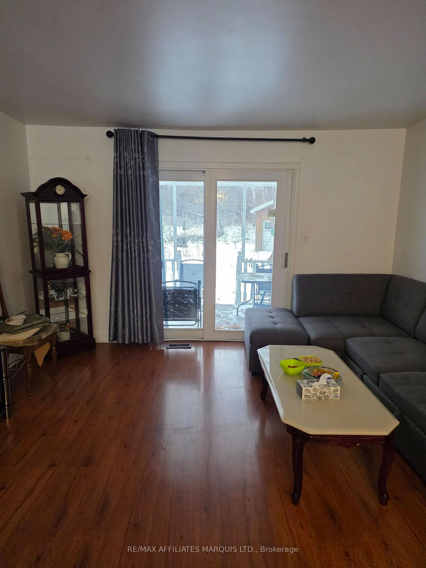 Photo 3 of 3233 Richmond Drive, Cornwall — HOMEH
