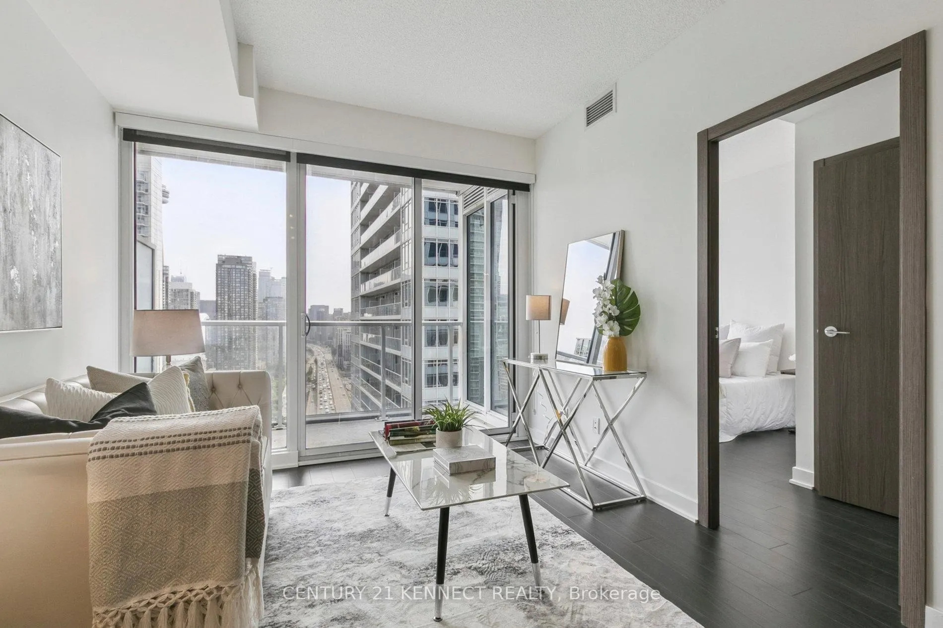 Photo 6 of Unit 3108, 19 Bathurst Street, Toronto, Waterfront Communities — HOMEH