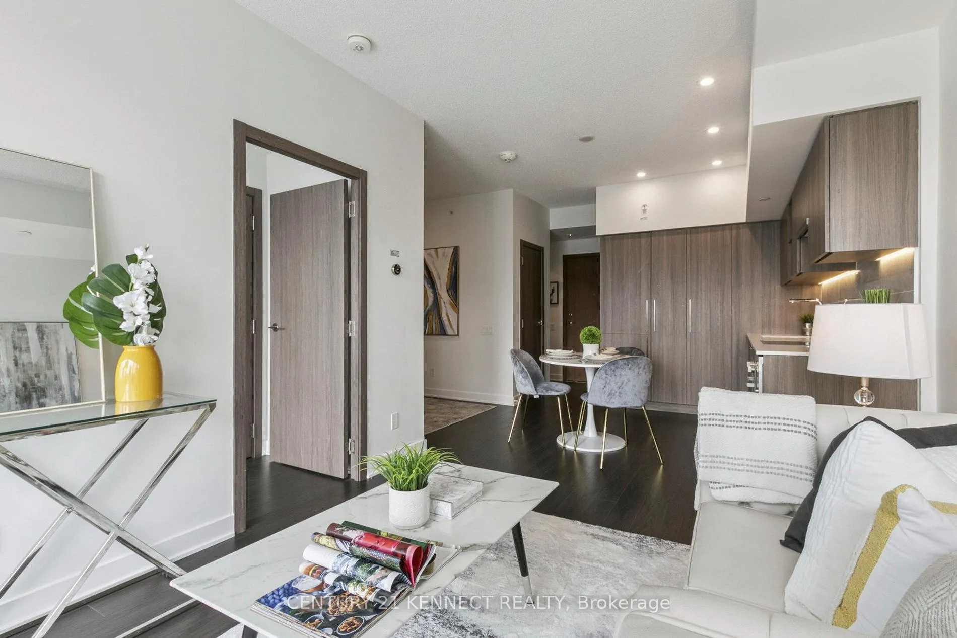 Photo 9 of Unit 3108, 19 Bathurst Street, Toronto, Waterfront Communities — HOMEH