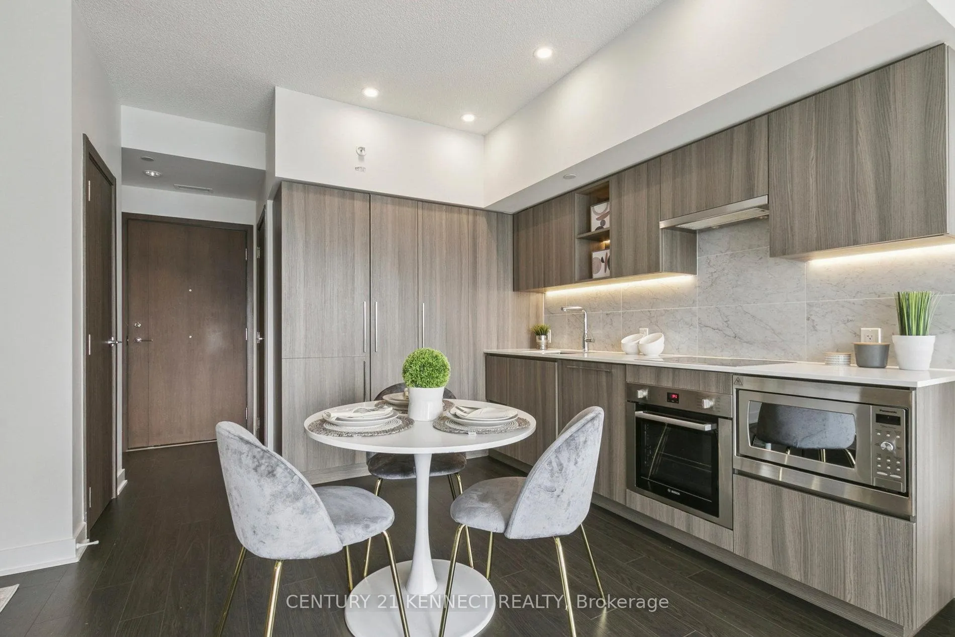 Photo 19 of Unit 3108, 19 Bathurst Street, Toronto, Waterfront Communities — HOMEH