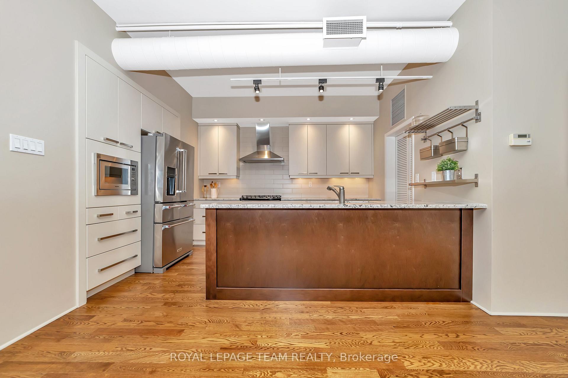 Photo 11 of Unit 3B, 144 Clarence Street, Ottawa, Lower Town/Byward Market — HOMEH