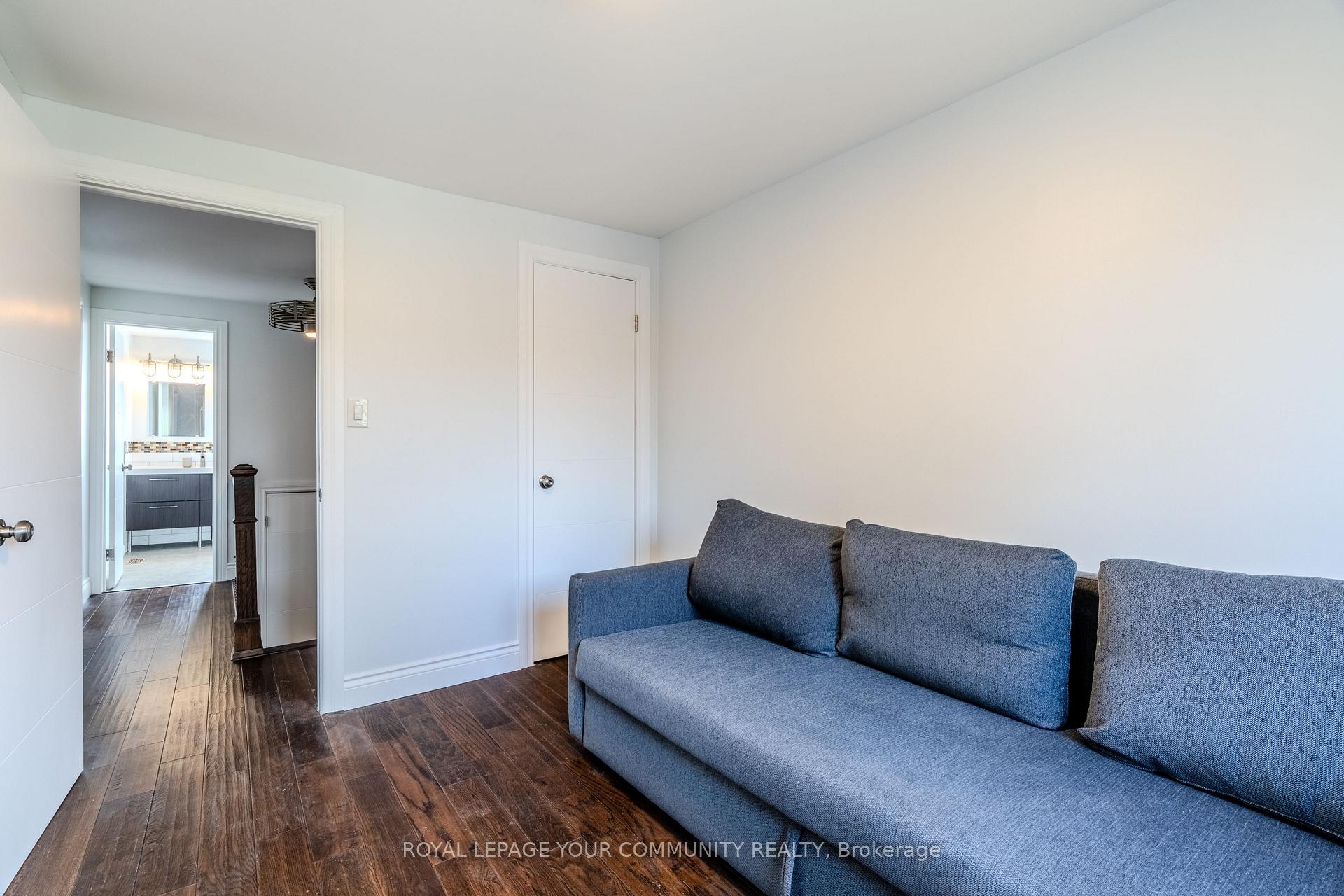 Photo 15 of 70 Stately Way, Markham, Royal Orchard — HOMEH
