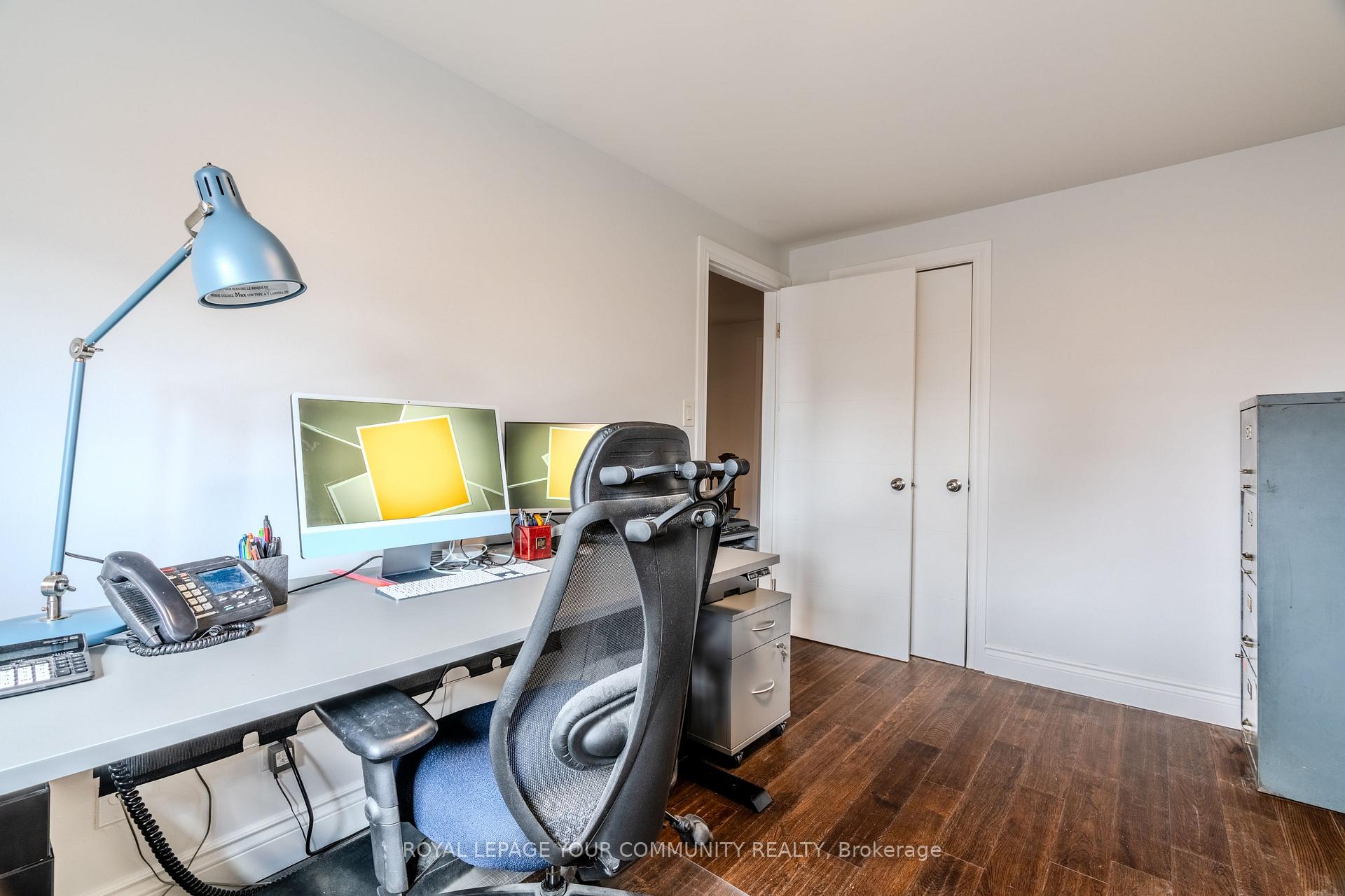 Photo 17 of 70 Stately Way, Markham, Royal Orchard — HOMEH