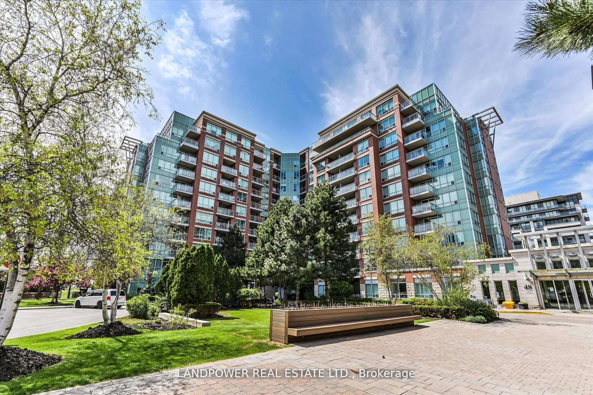 Photo 6 of Unit 310, 48 Suncrest Boulevard, Markham, Commerce Valley — HOMEH