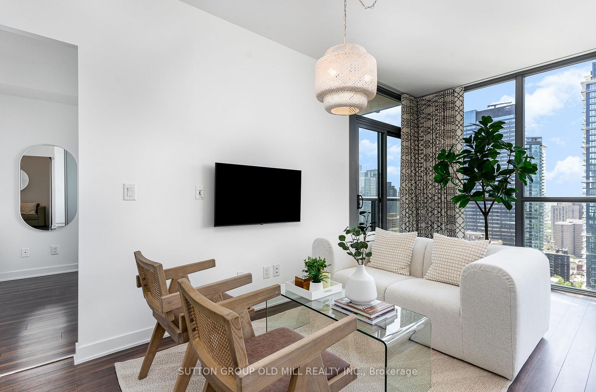 Photo 3 of Unit 3504, 110 Charles Street E, Toronto, Church-Yonge Corridor — HOMEH