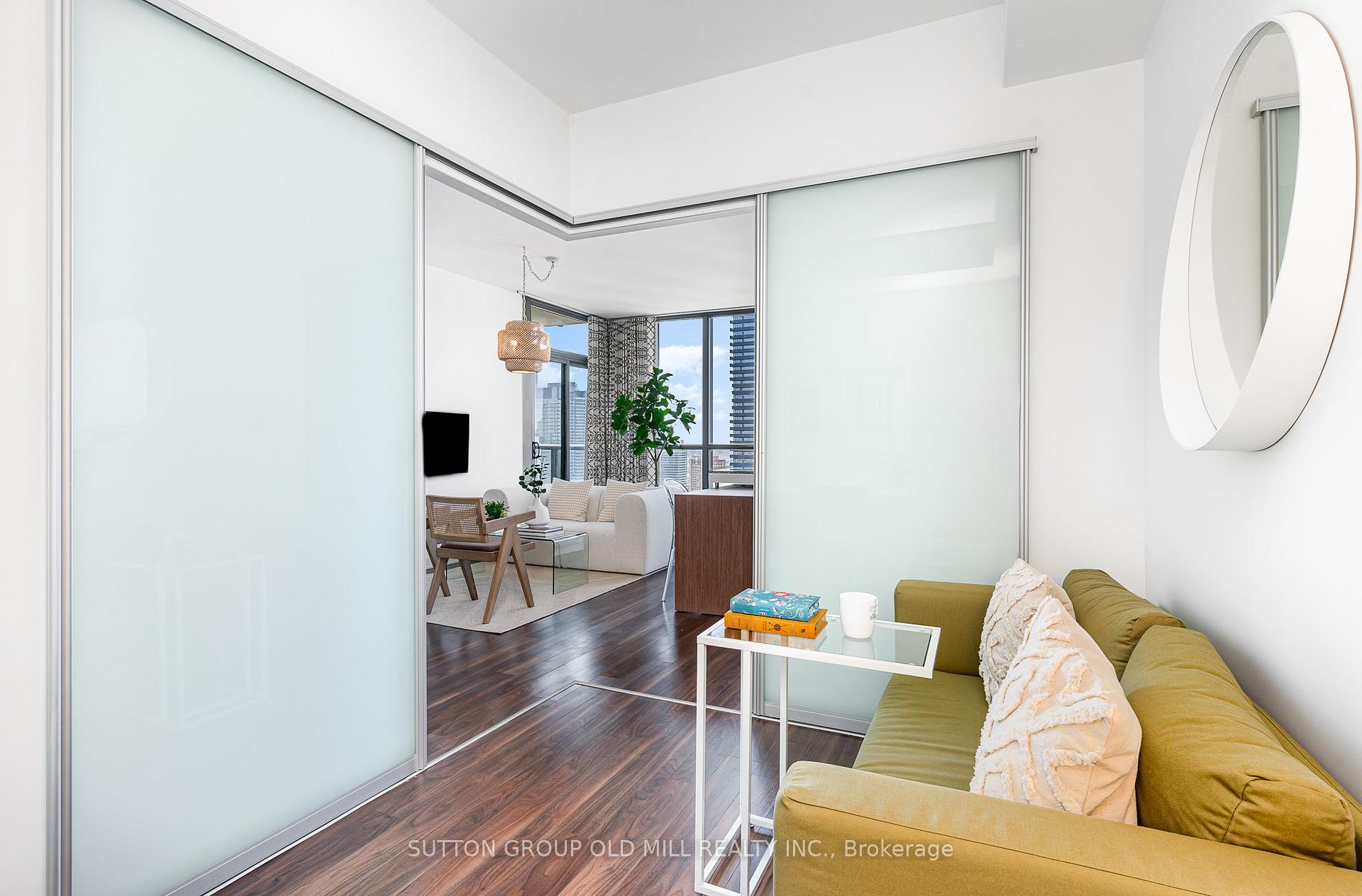 Photo 13 of Unit 3504, 110 Charles Street E, Toronto, Church-Yonge Corridor — HOMEH