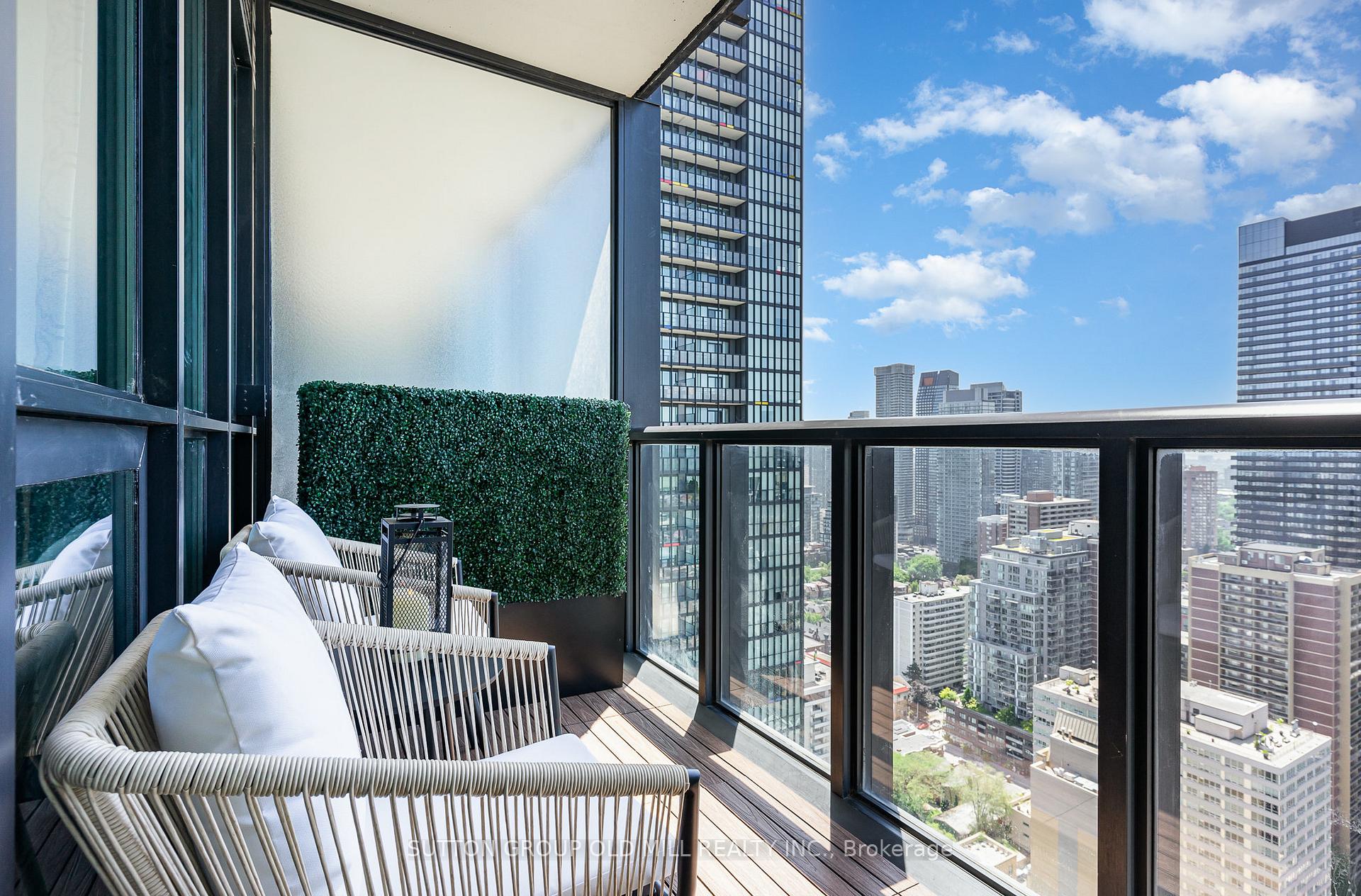 Photo 14 of Unit 3504, 110 Charles Street E, Toronto, Church-Yonge Corridor — HOMEH