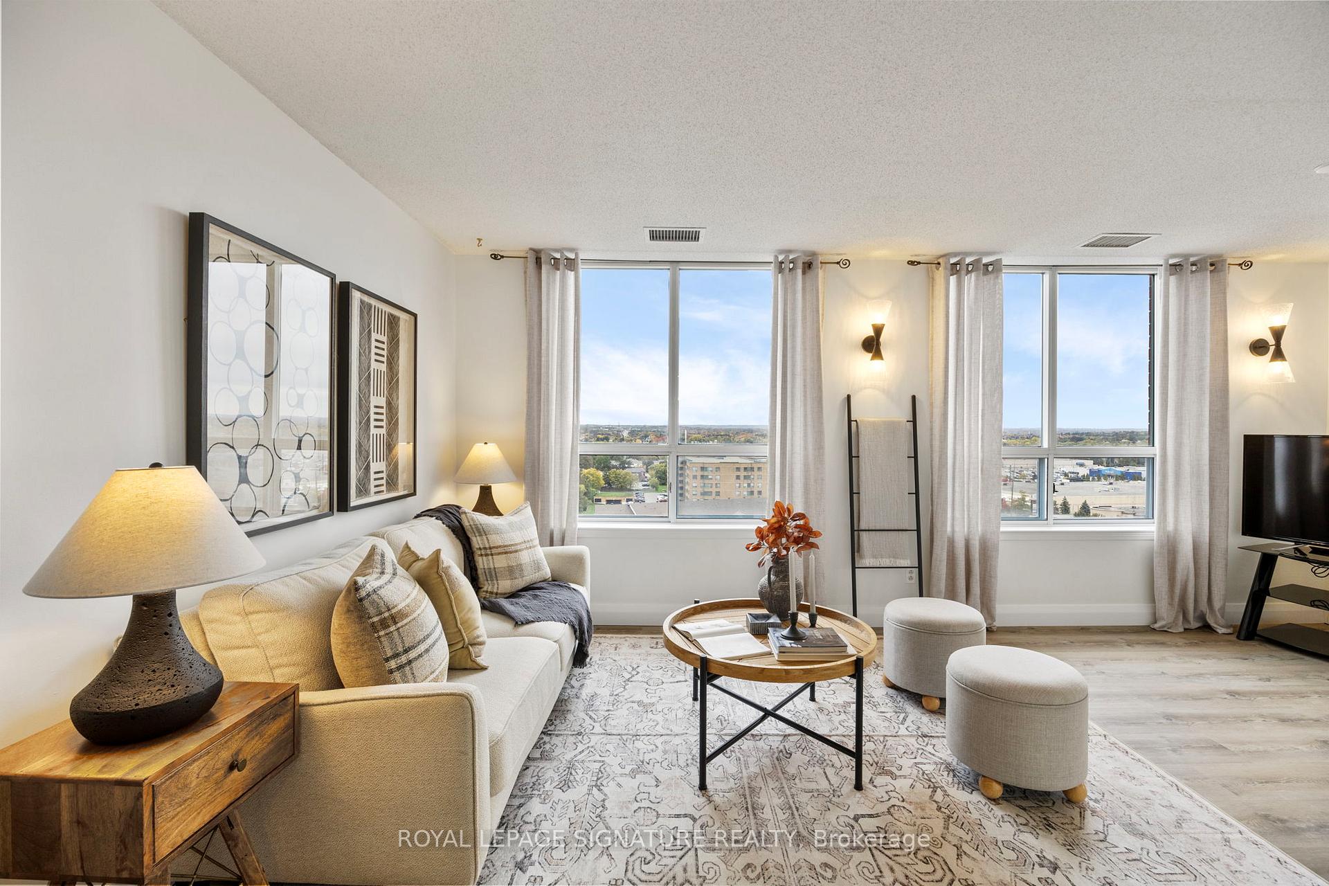 Photo 4 of Unit PH6, 1625 Pickering Parkway, Pickering, Village East — HOMEH