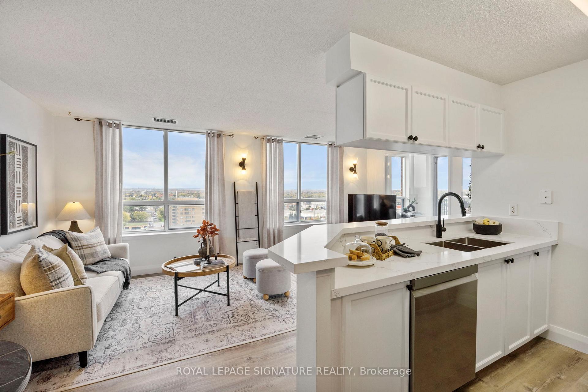 Photo 6 of Unit PH6, 1625 Pickering Parkway, Pickering, Village East — HOMEH