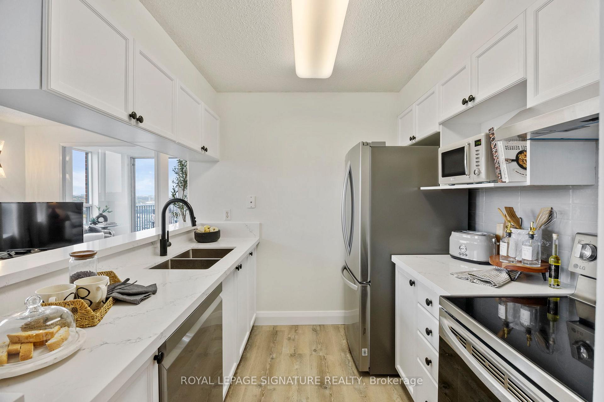 Photo 7 of Unit PH6, 1625 Pickering Parkway, Pickering, Village East — HOMEH