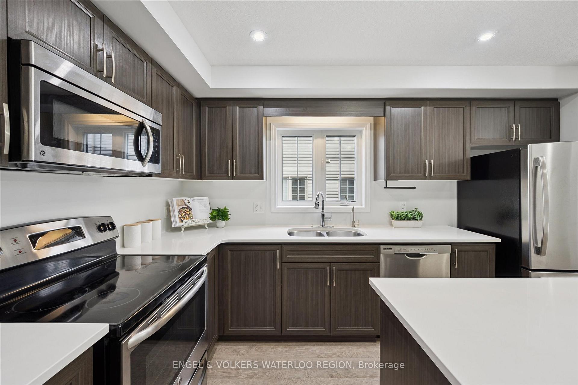 Photo 29 of Unit 3C, 388 Old Huron Road, Kitchener, Brigadoon — HOMEH