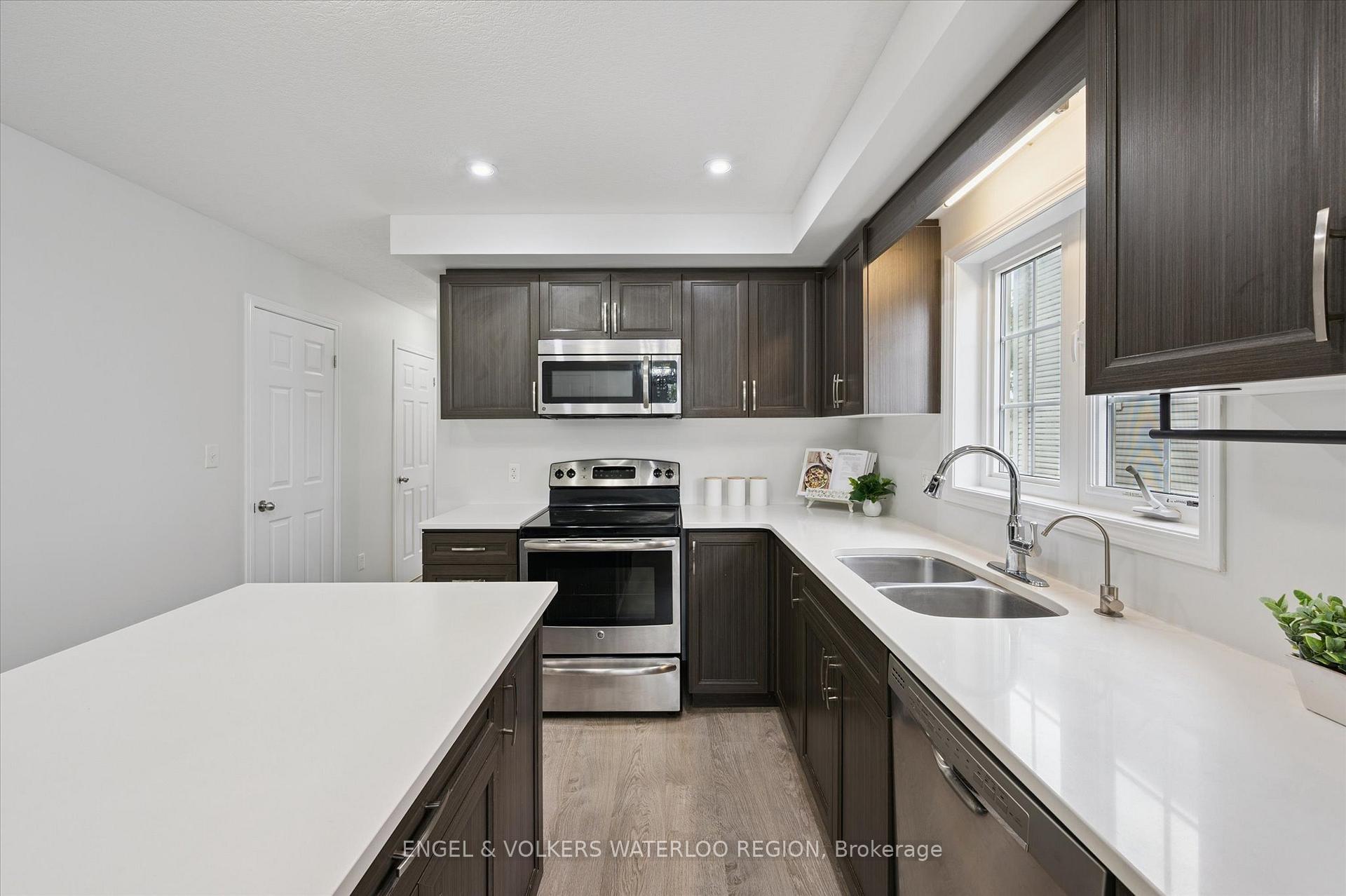 Photo 30 of Unit 3C, 388 Old Huron Road, Kitchener, Brigadoon — HOMEH