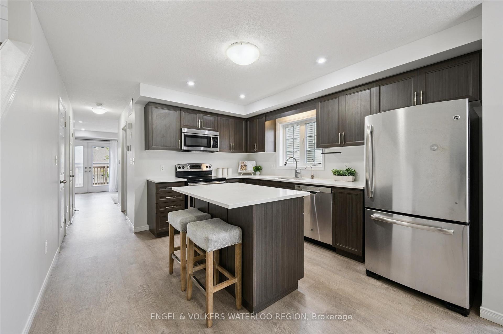 Photo 6 of Unit 3C, 388 Old Huron Road, Kitchener, Brigadoon — HOMEH