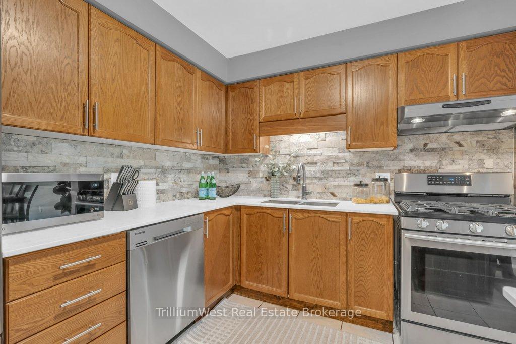 Photo 30 of Unit 9, 84 Westmeadow Drive, Kitchener — HOMEH