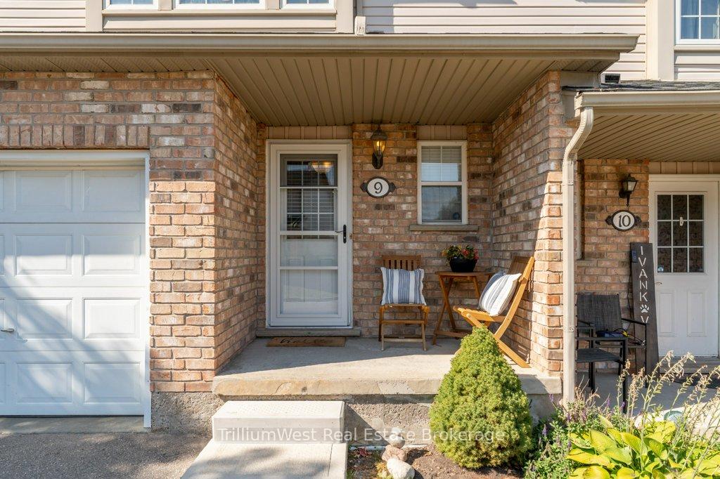 Photo 6 of Unit 9, 84 Westmeadow Drive, Kitchener — HOMEH