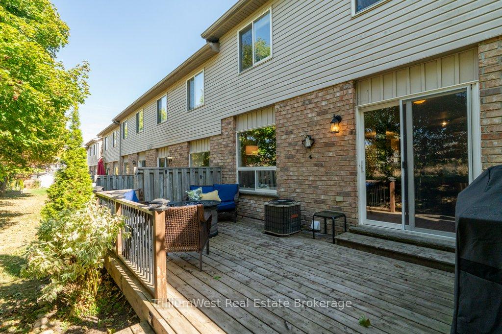 Photo 53 of Unit 9, 84 Westmeadow Drive, Kitchener — HOMEH