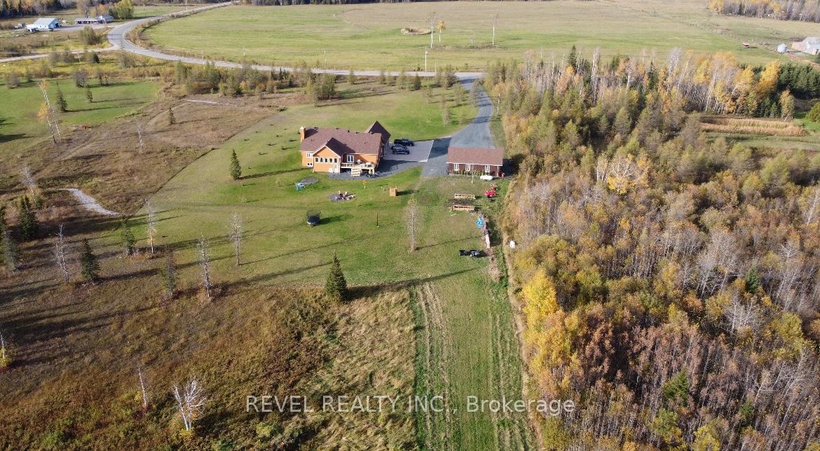 Photo 48 of 847 Highway 579, Cochrane — HOMEH