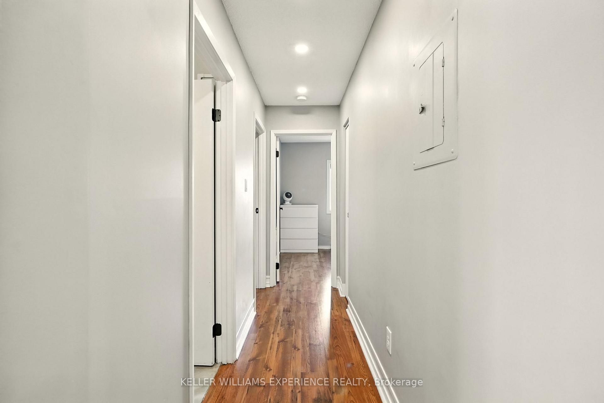 Photo 17 of Unit E8, 167 Edgehill Drive, Barrie, Letitia Heights — HOMEH