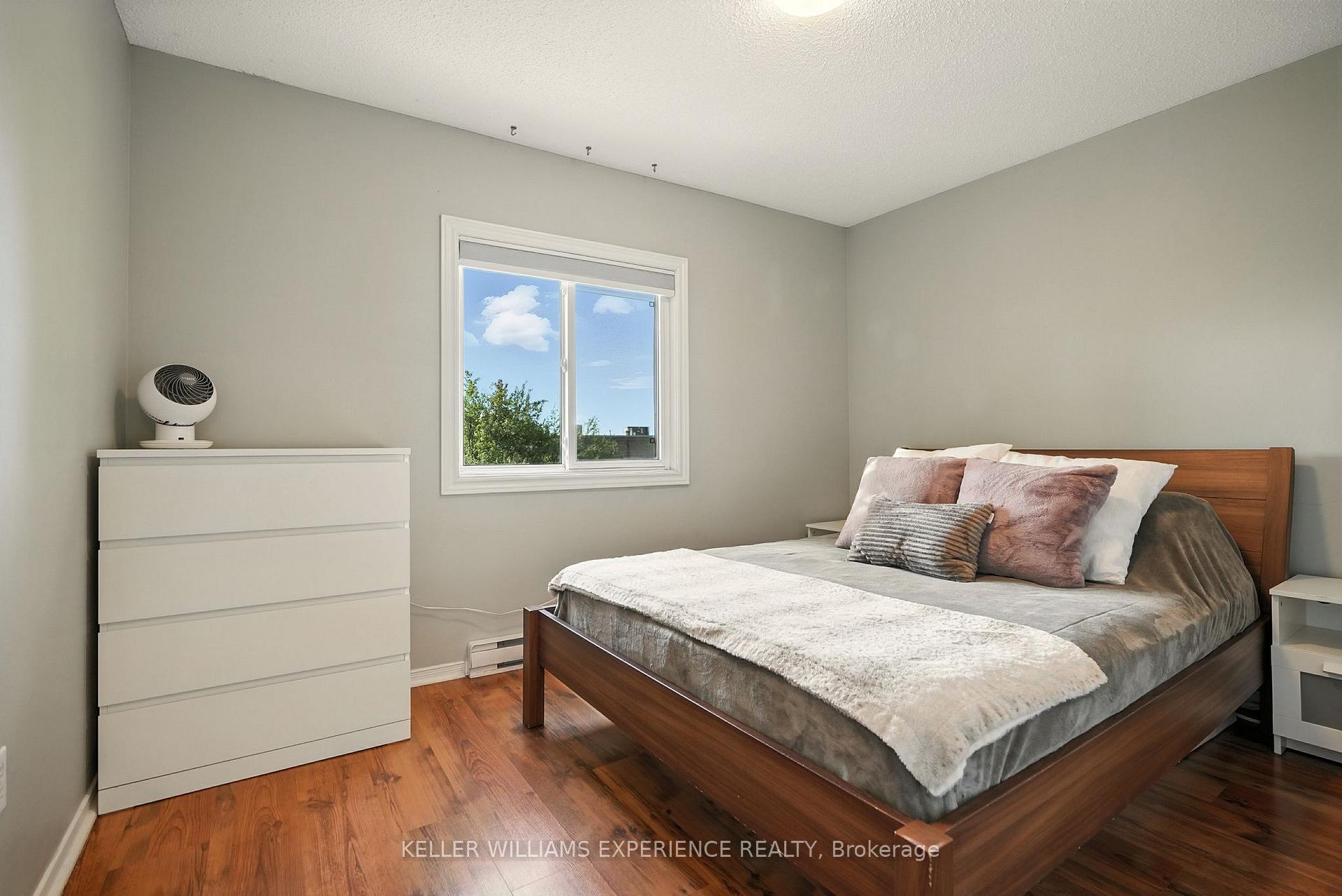 Photo 21 of Unit E8, 167 Edgehill Drive, Barrie, Letitia Heights — HOMEH