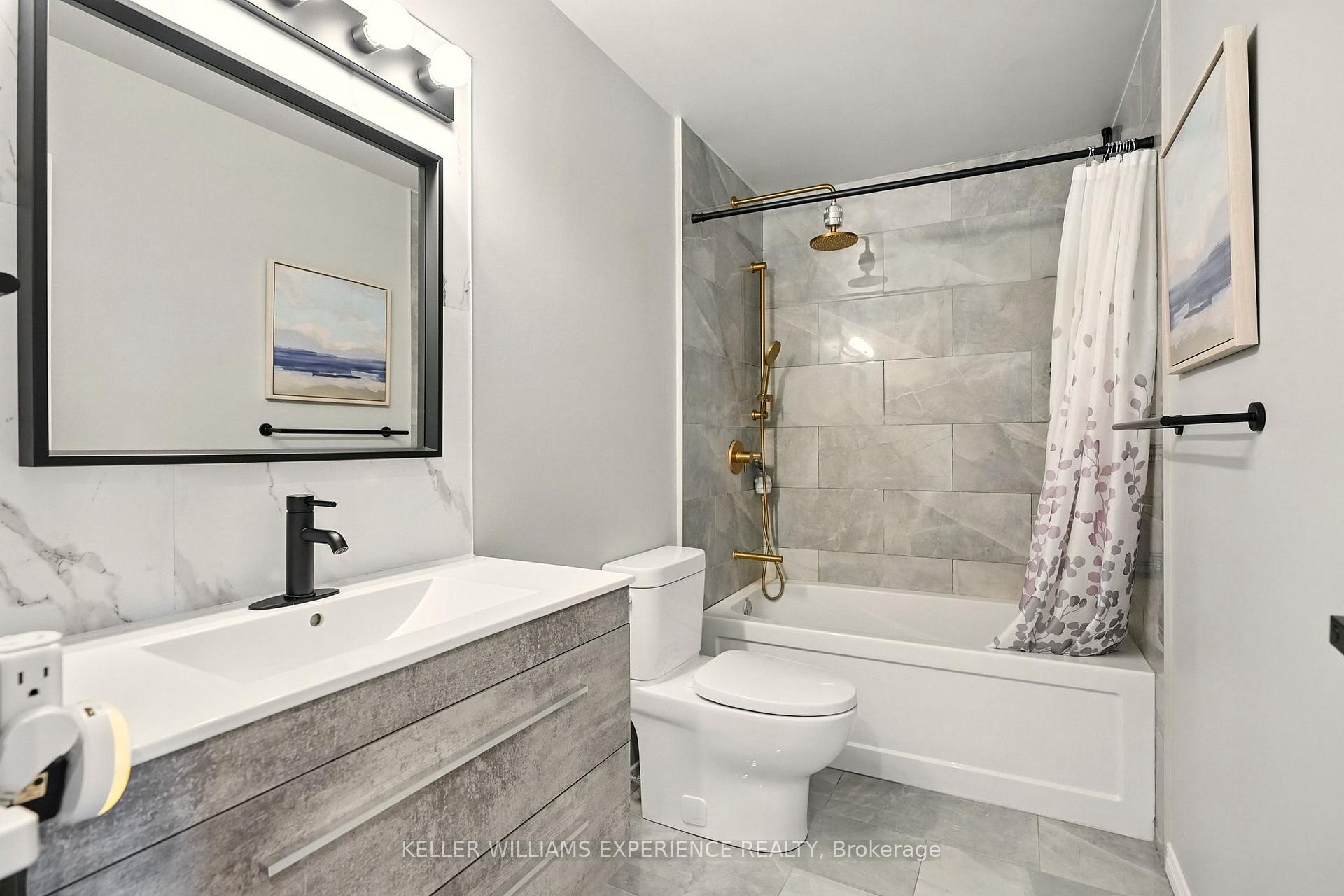 Photo 25 of Unit E8, 167 Edgehill Drive, Barrie, Letitia Heights — HOMEH