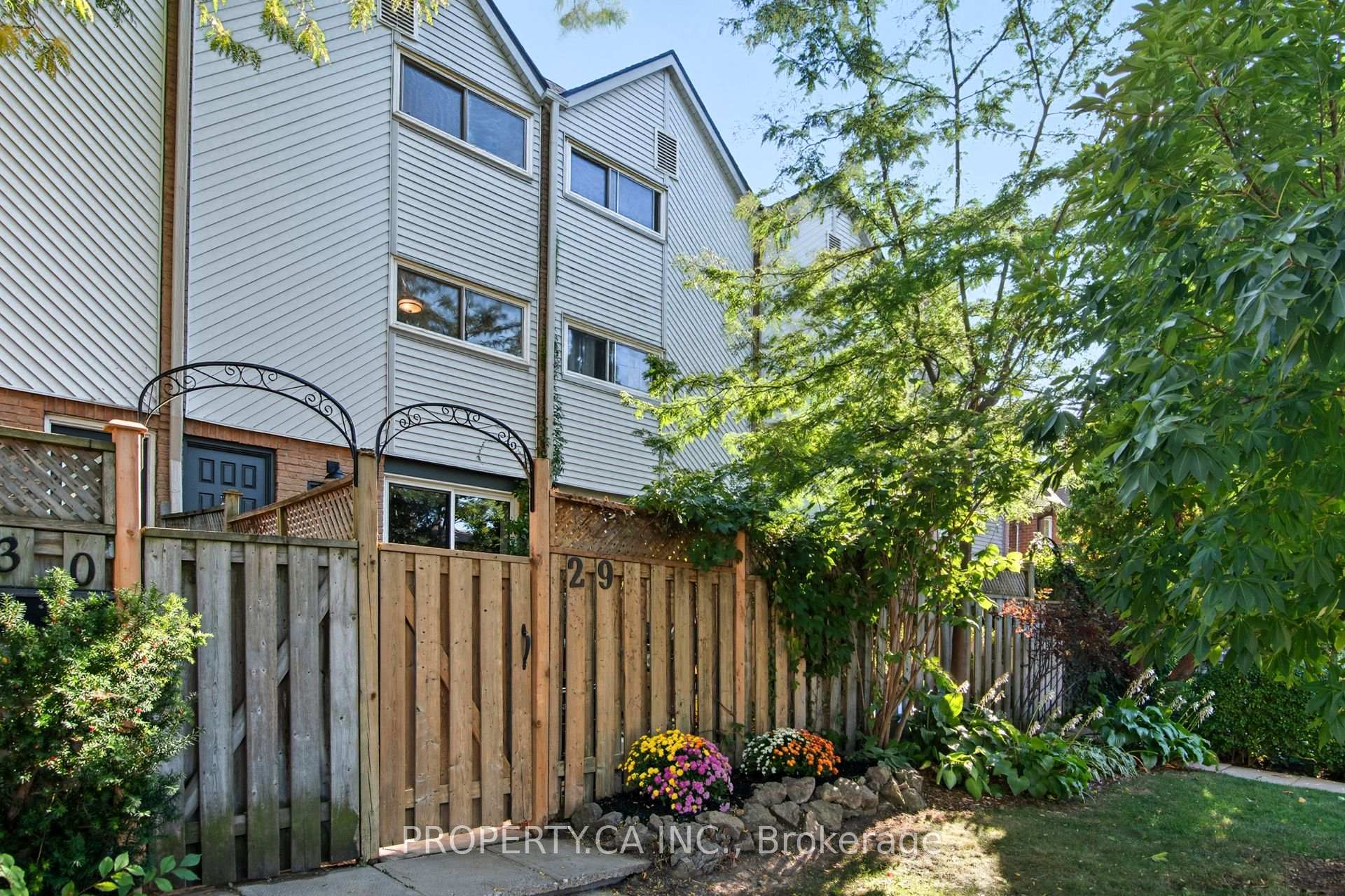 Photo 9 of Unit 29, 41 Battenberg Avenue, Toronto, Woodbine Corridor — HOMEH