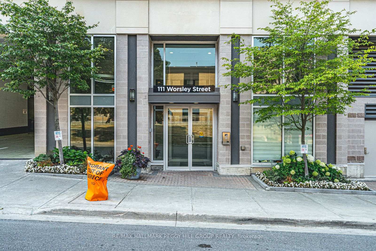 Photo 13 of Unit 511, 111 Worsley Street, Barrie, City Centre — HOMEH
