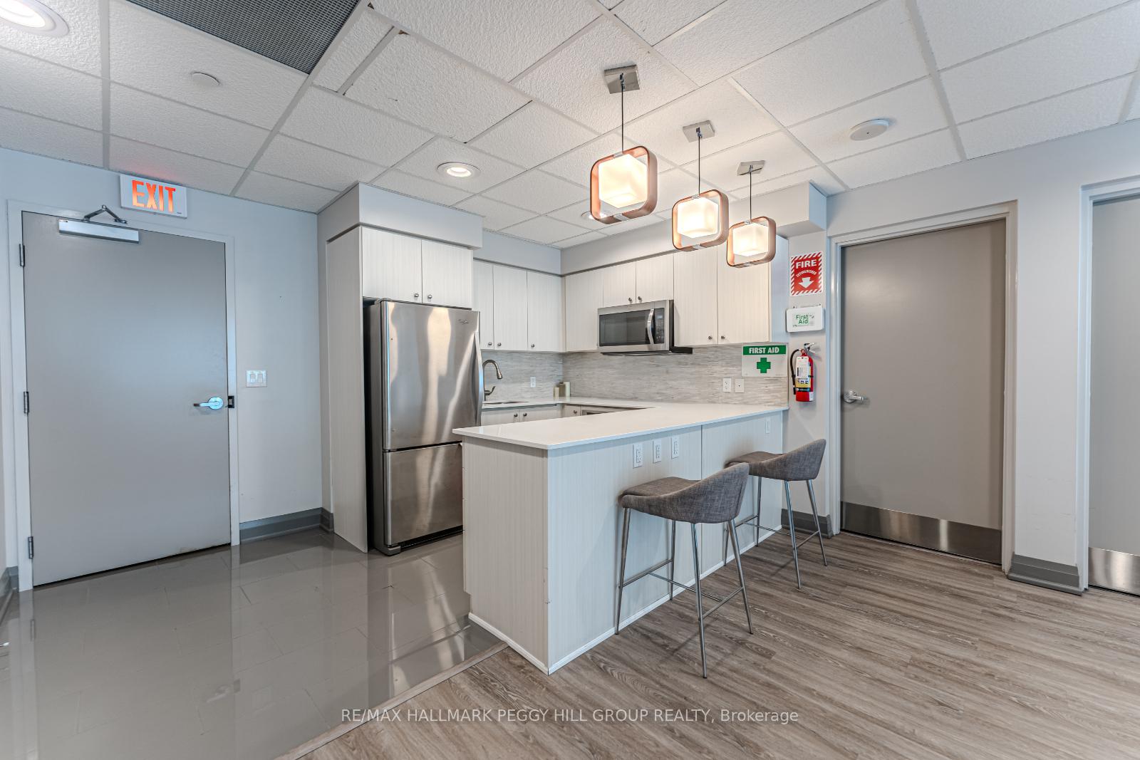 Photo 19 of Unit 511, 111 Worsley Street, Barrie, City Centre — HOMEH
