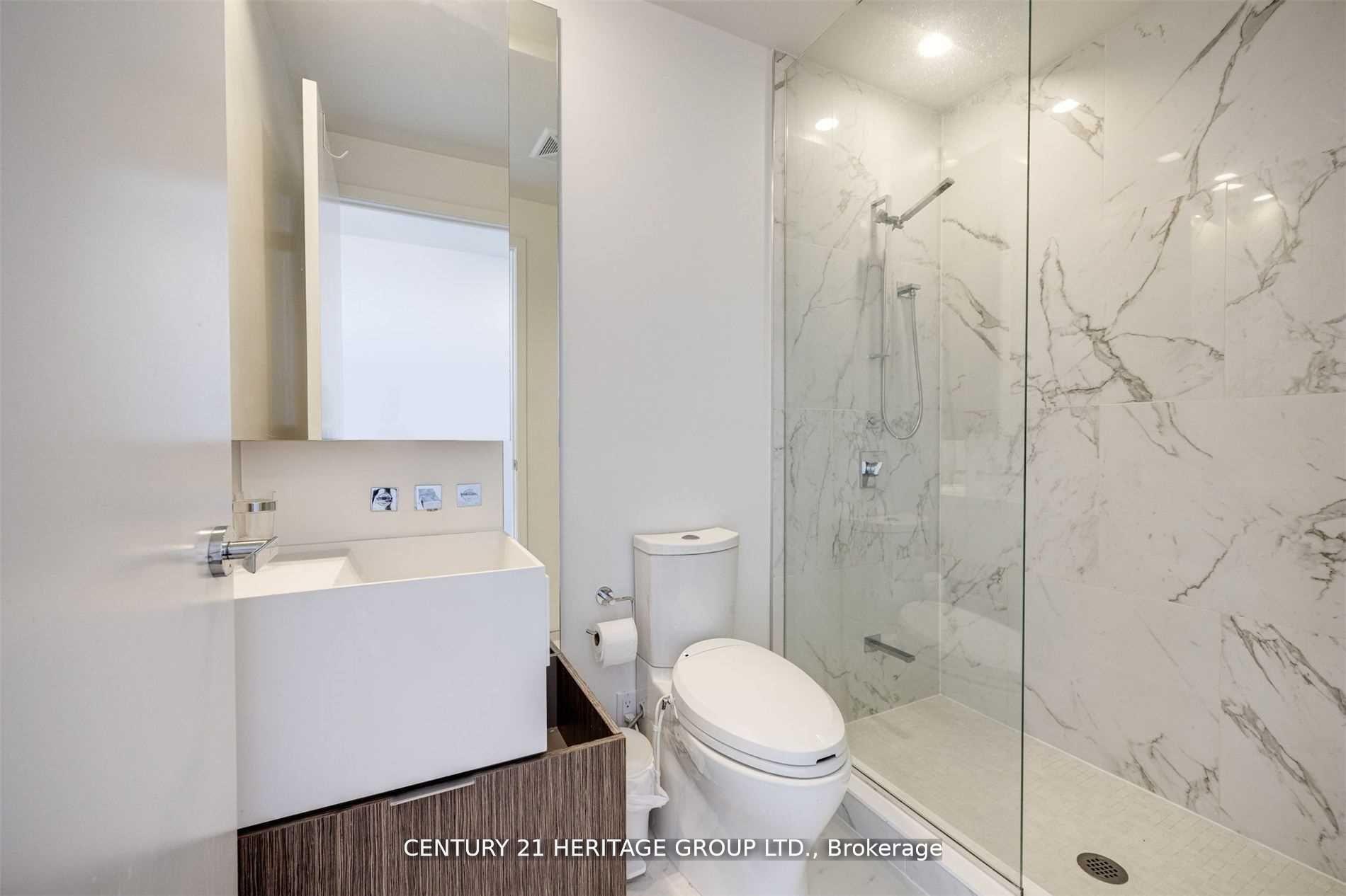Photo 14 of Unit 6409, 1 Bloor Street E, Toronto, Church-Yonge Corridor — HOMEH