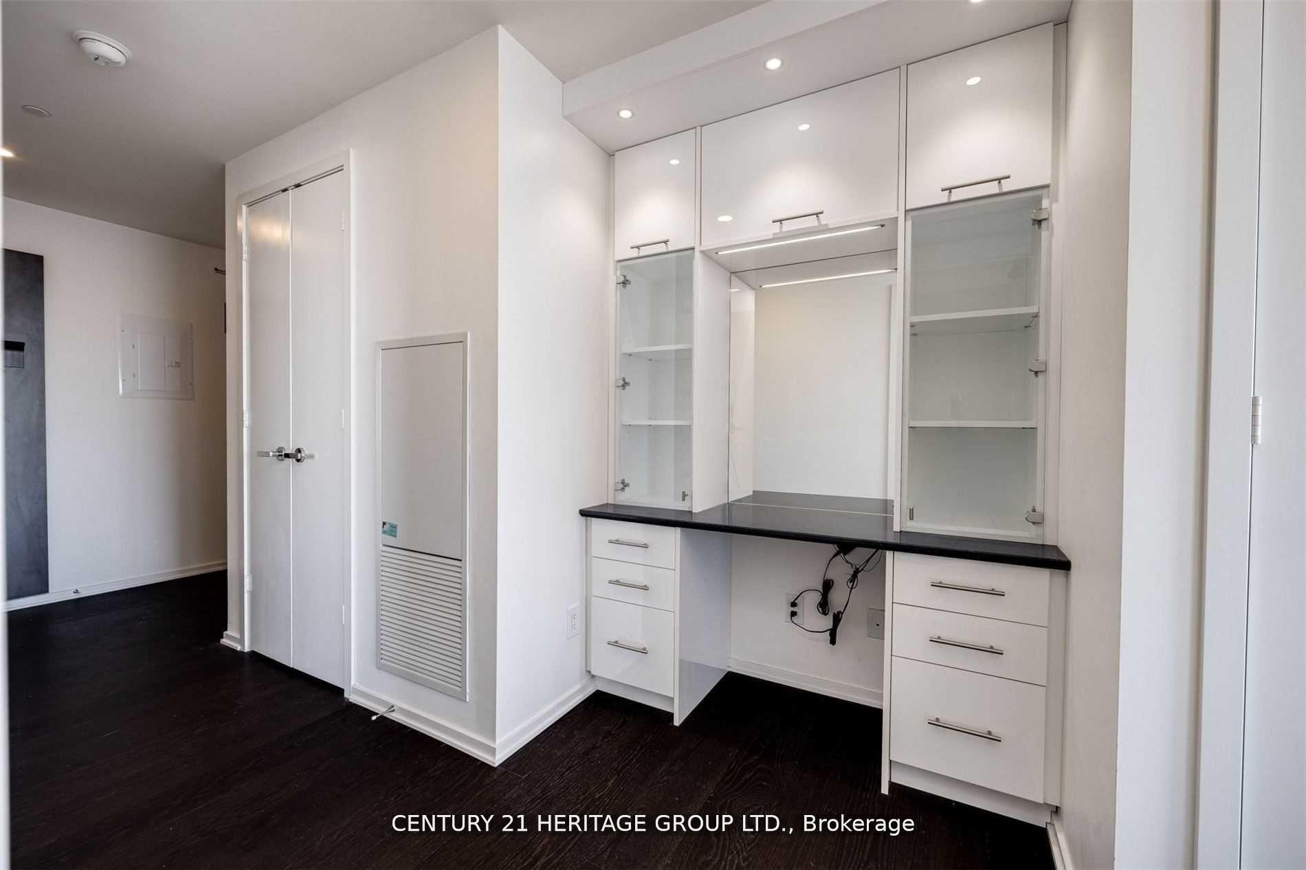 Photo 16 of Unit 6409, 1 Bloor Street E, Toronto, Church-Yonge Corridor — HOMEH