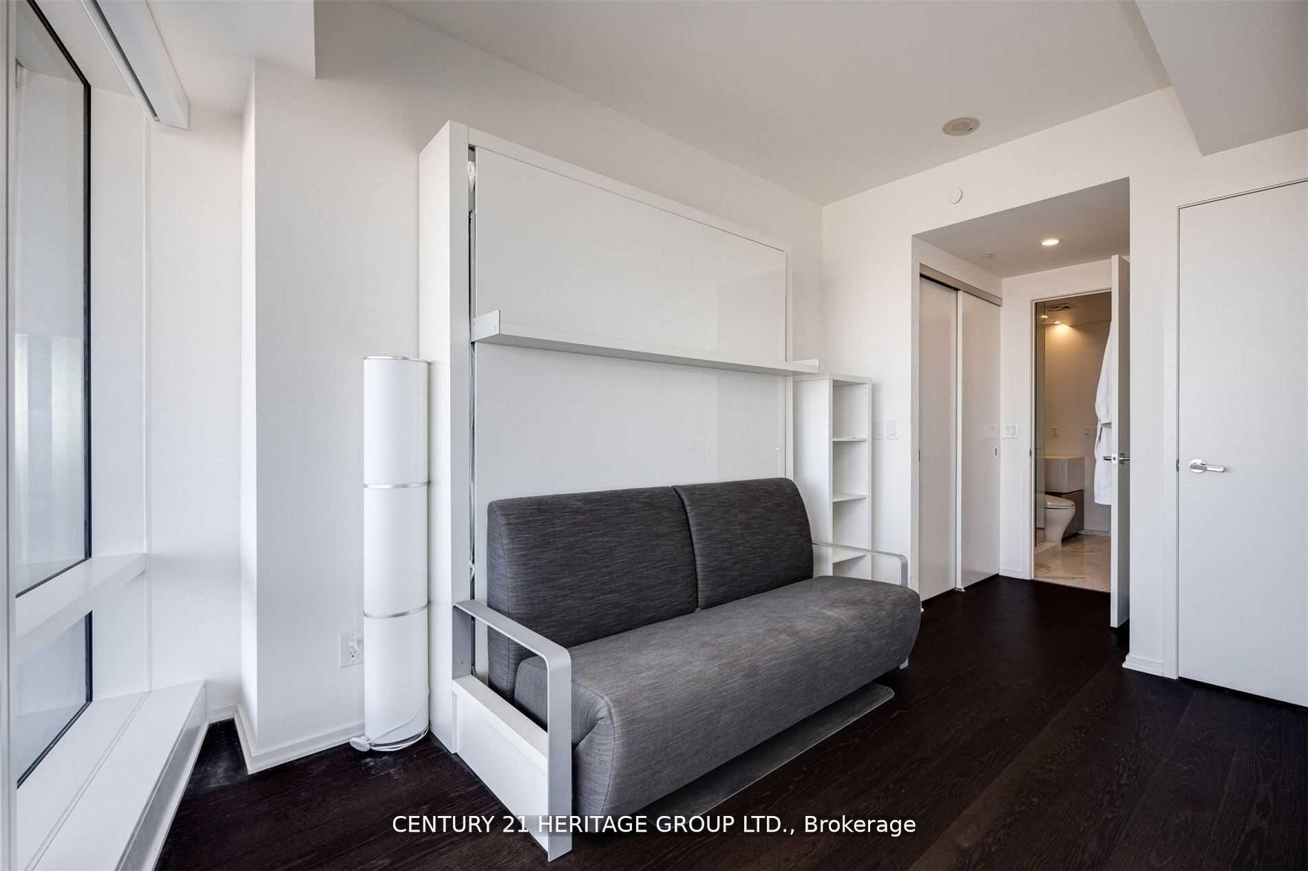 Photo 17 of Unit 6409, 1 Bloor Street E, Toronto, Church-Yonge Corridor — HOMEH