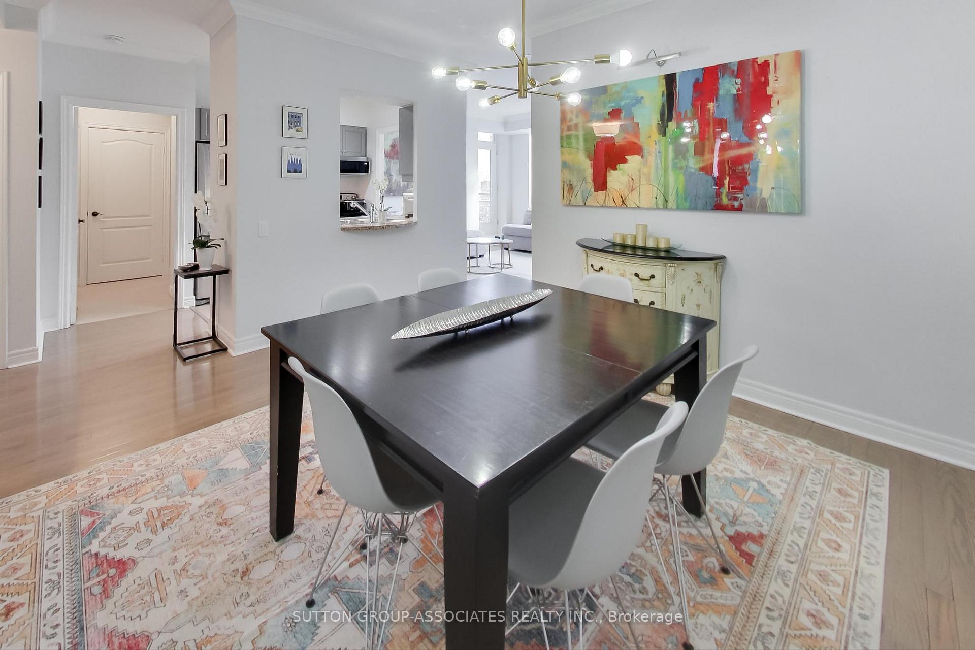 Photo 6 of Unit 406, 2 Edith Drive, Toronto, Yonge-Eglinton — HOMEH