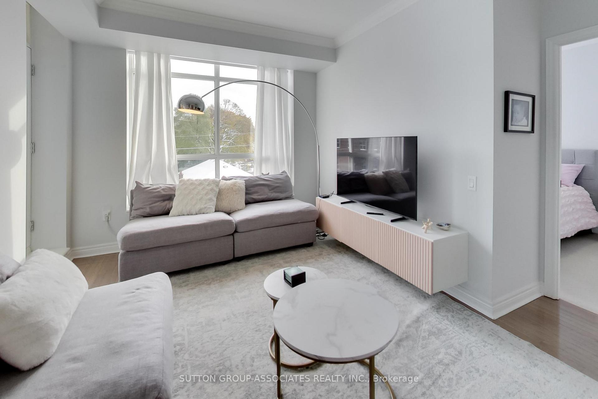 Photo 10 of Unit 406, 2 Edith Drive, Toronto, Yonge-Eglinton — HOMEH