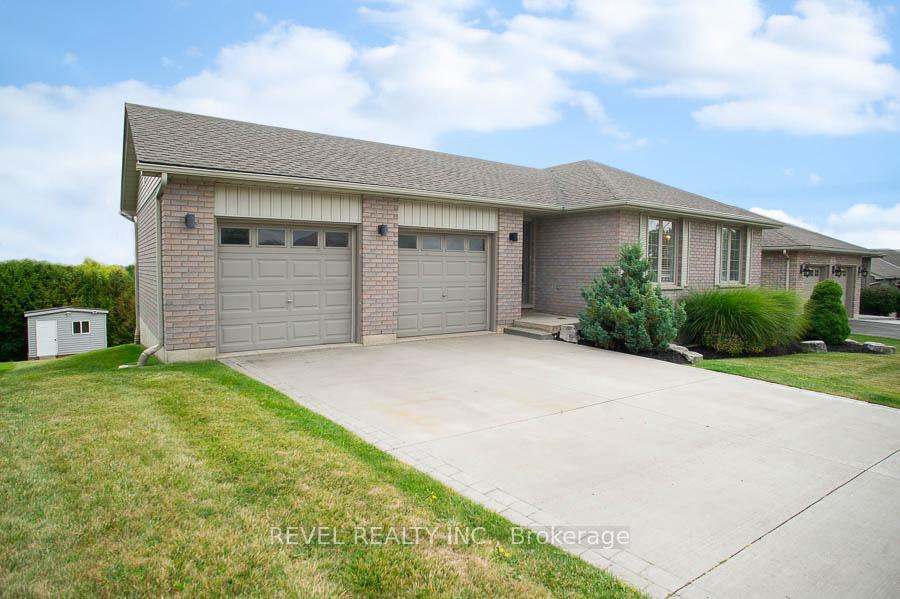 Photo 3 of 52 Sunnyside Drive, Brant, Brantford Twp — HOMEH