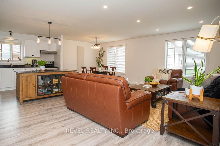 Photo 6 of 52 Sunnyside Drive, Brant, Brantford Twp — HOMEH